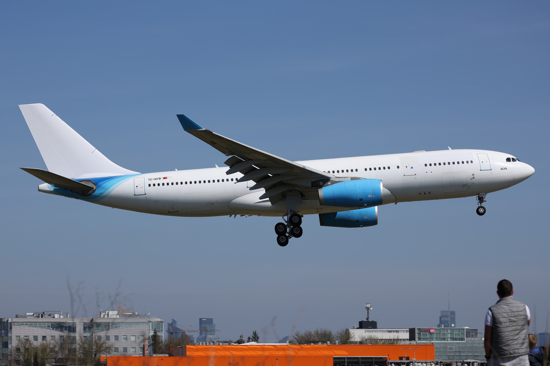 TC-NYB, Air Anka (Aircraft » EPWA Spotting » Airbus A330-200)