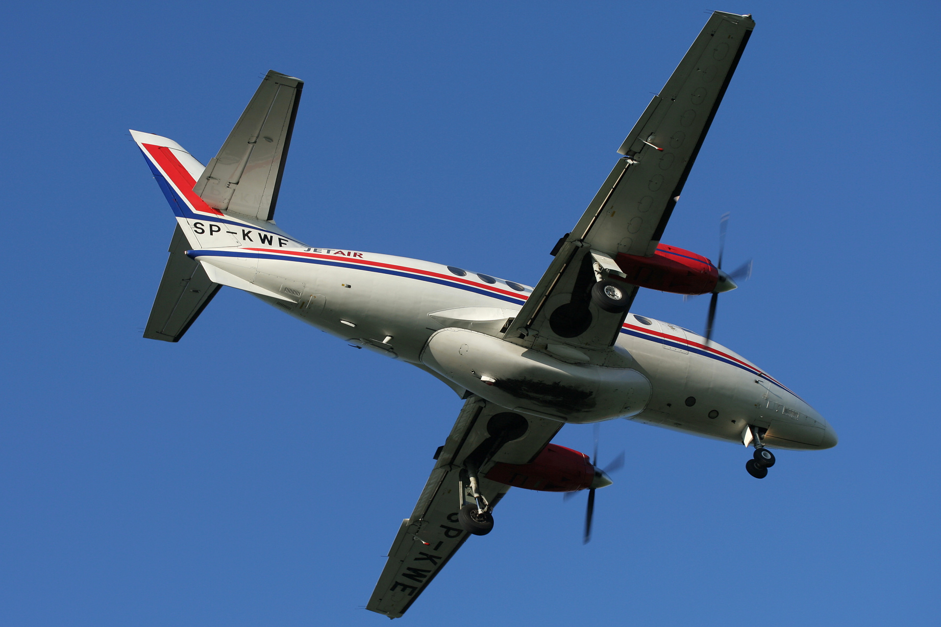 SP-KWE, Jet Air (Samoloty » Spotting na EPWA » BAe Jetstream 32)