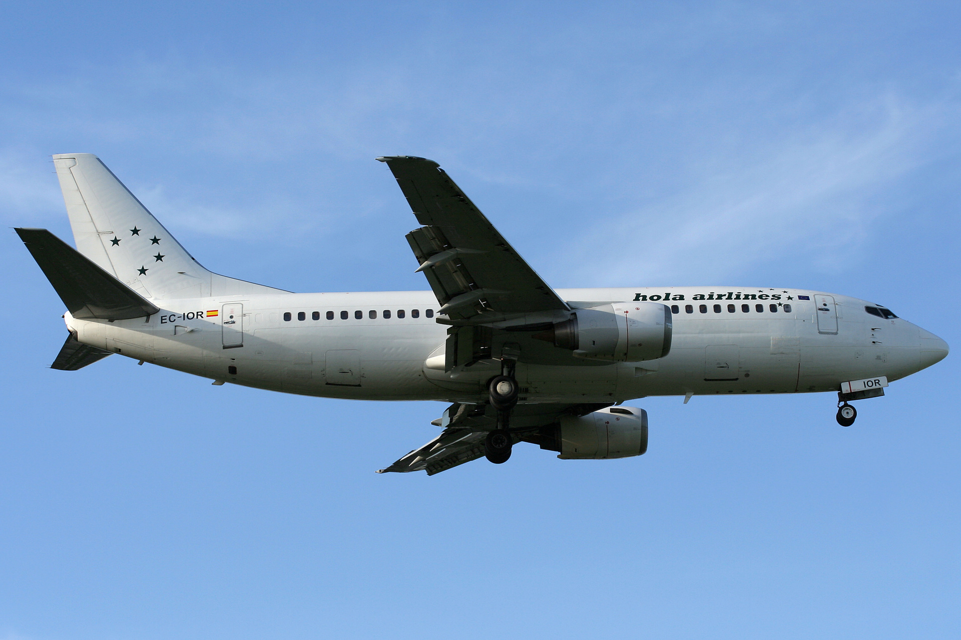 EC-IOR, Hola Airlines (Aircraft » EPWA Spotting » Boeing 737-300)