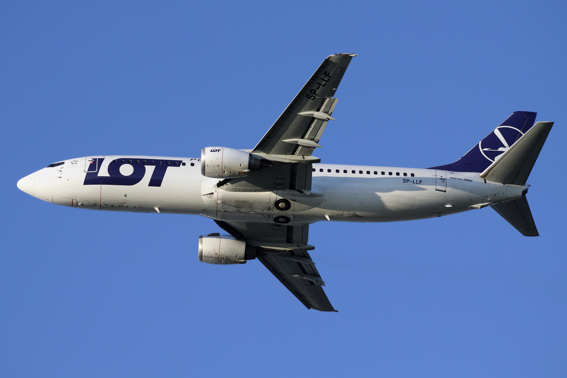 SP-LLF (Aircraft » EPWA Spotting » Boeing 737-400 » LOT Polish Airlines)