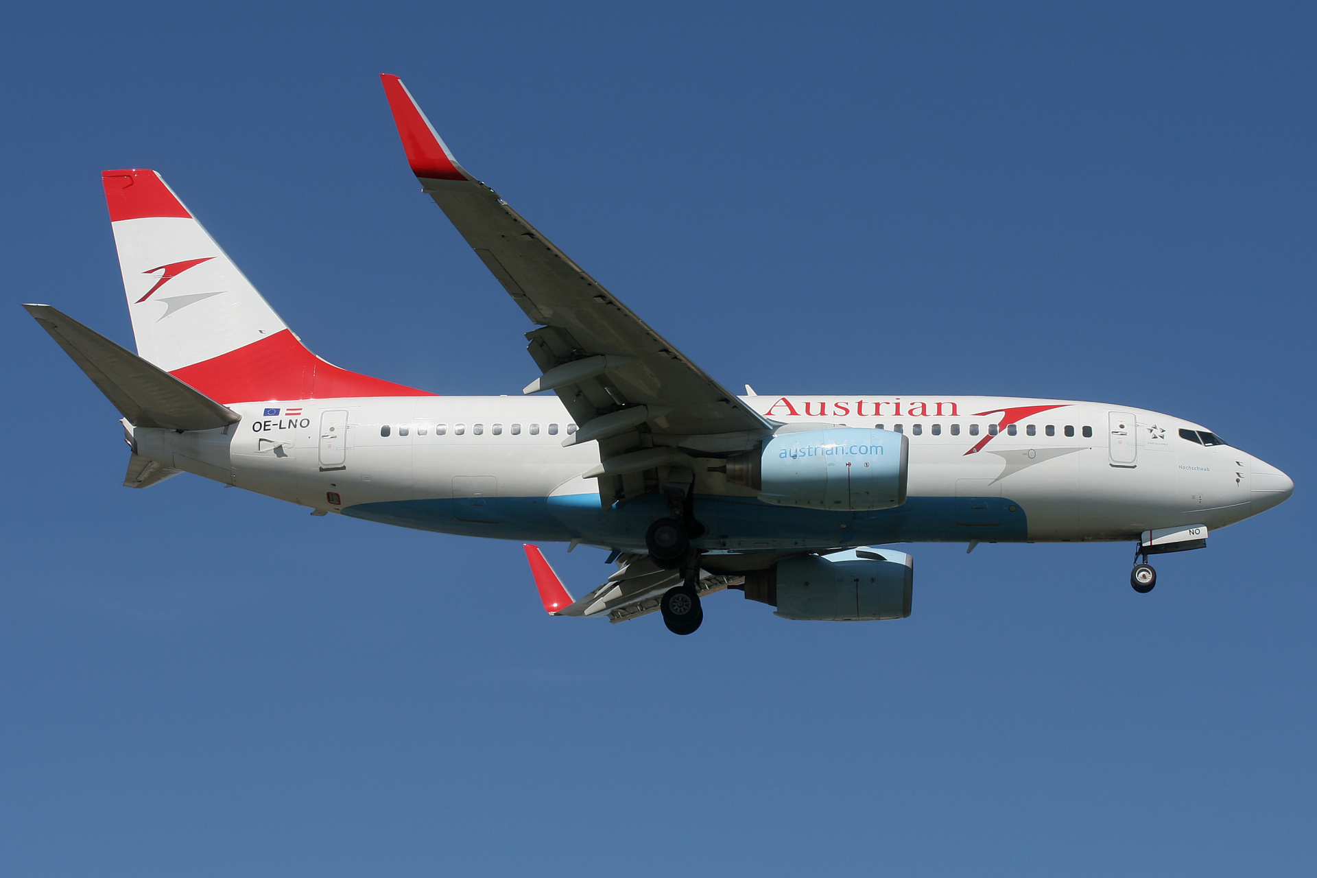 OE-LNO, Austrian Airlines (Aircraft » EPWA Spotting » Boeing 737-700)