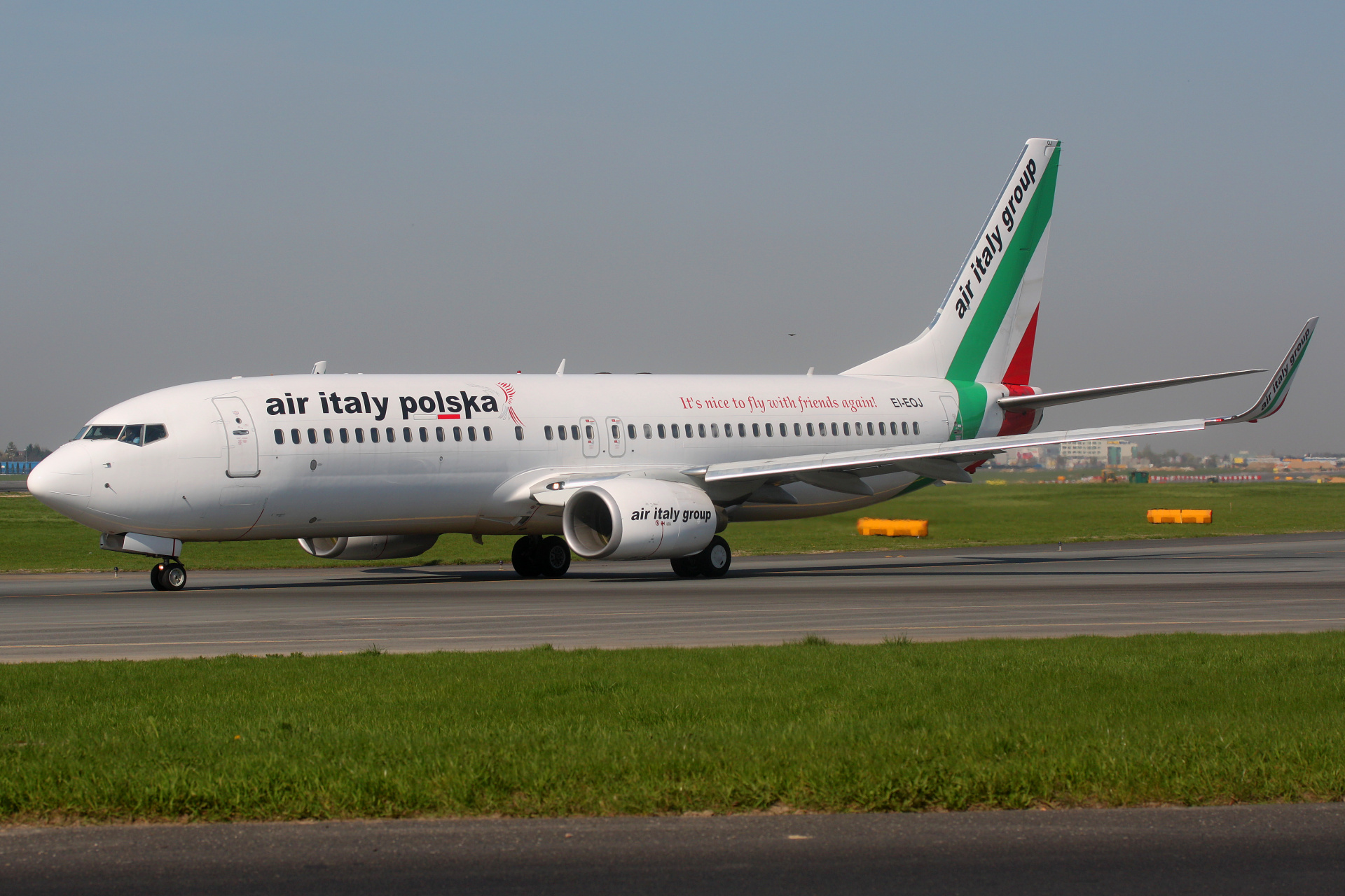 EI-EOJ, Air Italy Polska (Samoloty » Spotting na EPWA » Boeing 737-800)