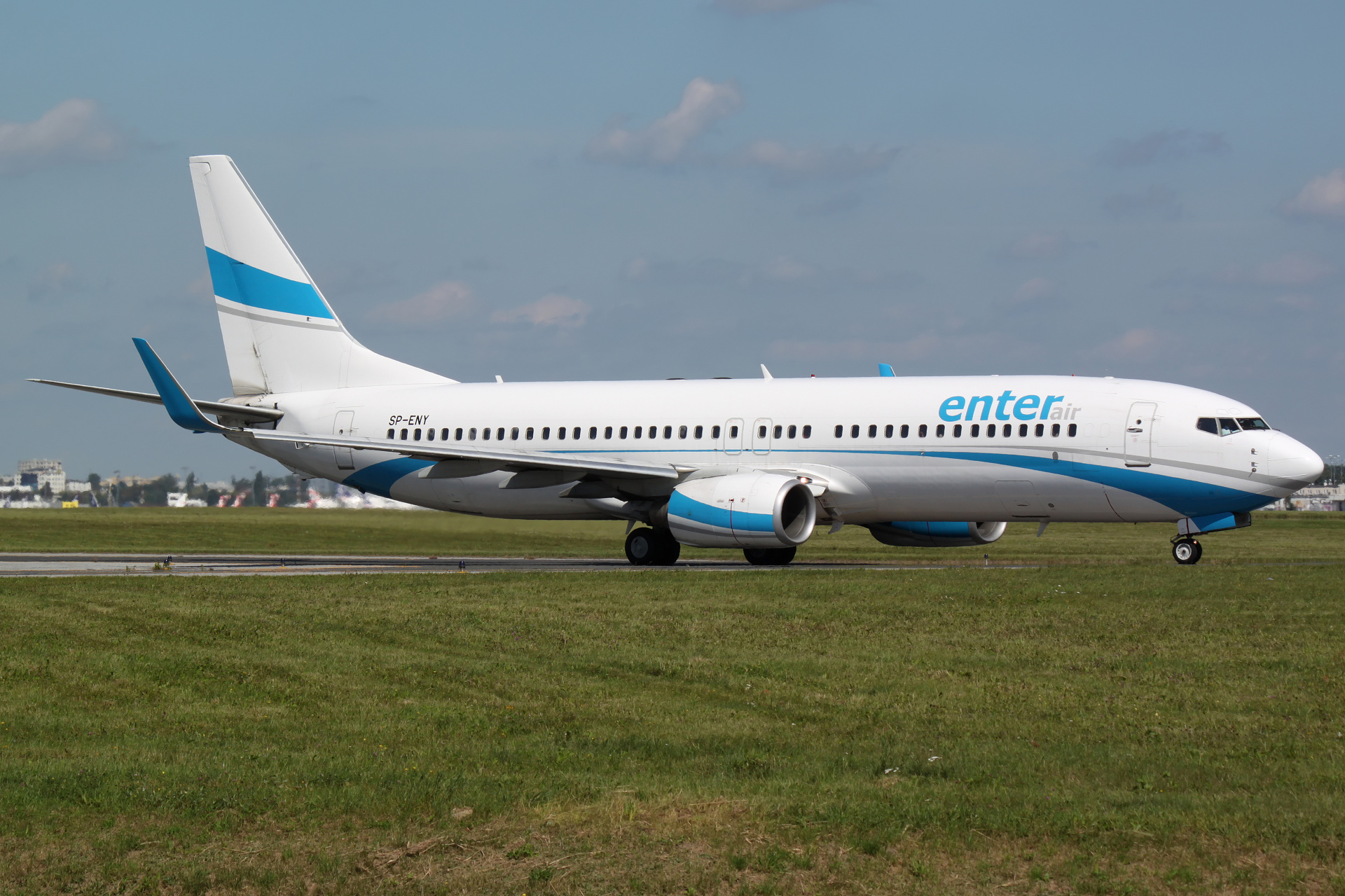 SP-ENY (Samoloty » Spotting na EPWA » Boeing 737-800 » Enter Air)