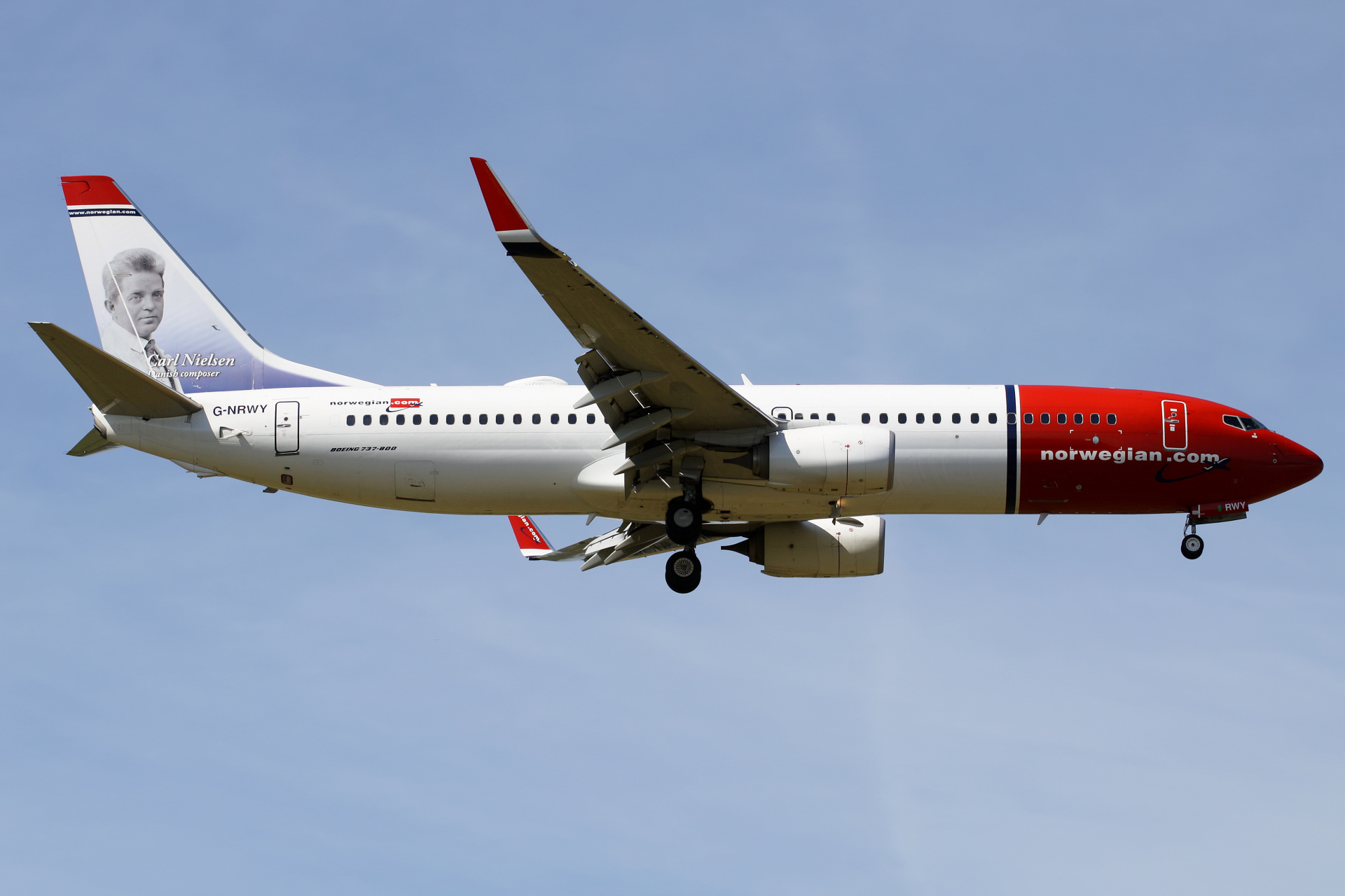 G-NRWY, Norwegian Air UK (Carl Nielsen tail) (Aircraft » EPWA Spotting » Boeing 737-800 » Norwegian Air)