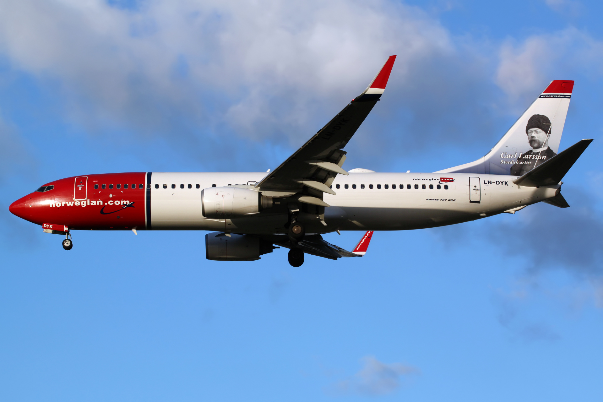 LN-DYK, Norwegian Air Shuttle (Aircraft » EPWA Spotting » Boeing 737-800 » Norwegian Air)