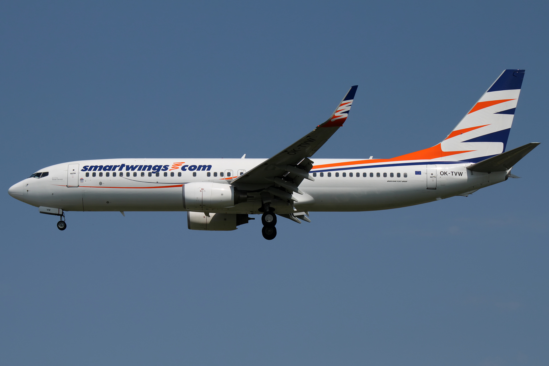 OK-TVW (Aircraft » EPWA Spotting » Boeing 737-800 » SmartWings)