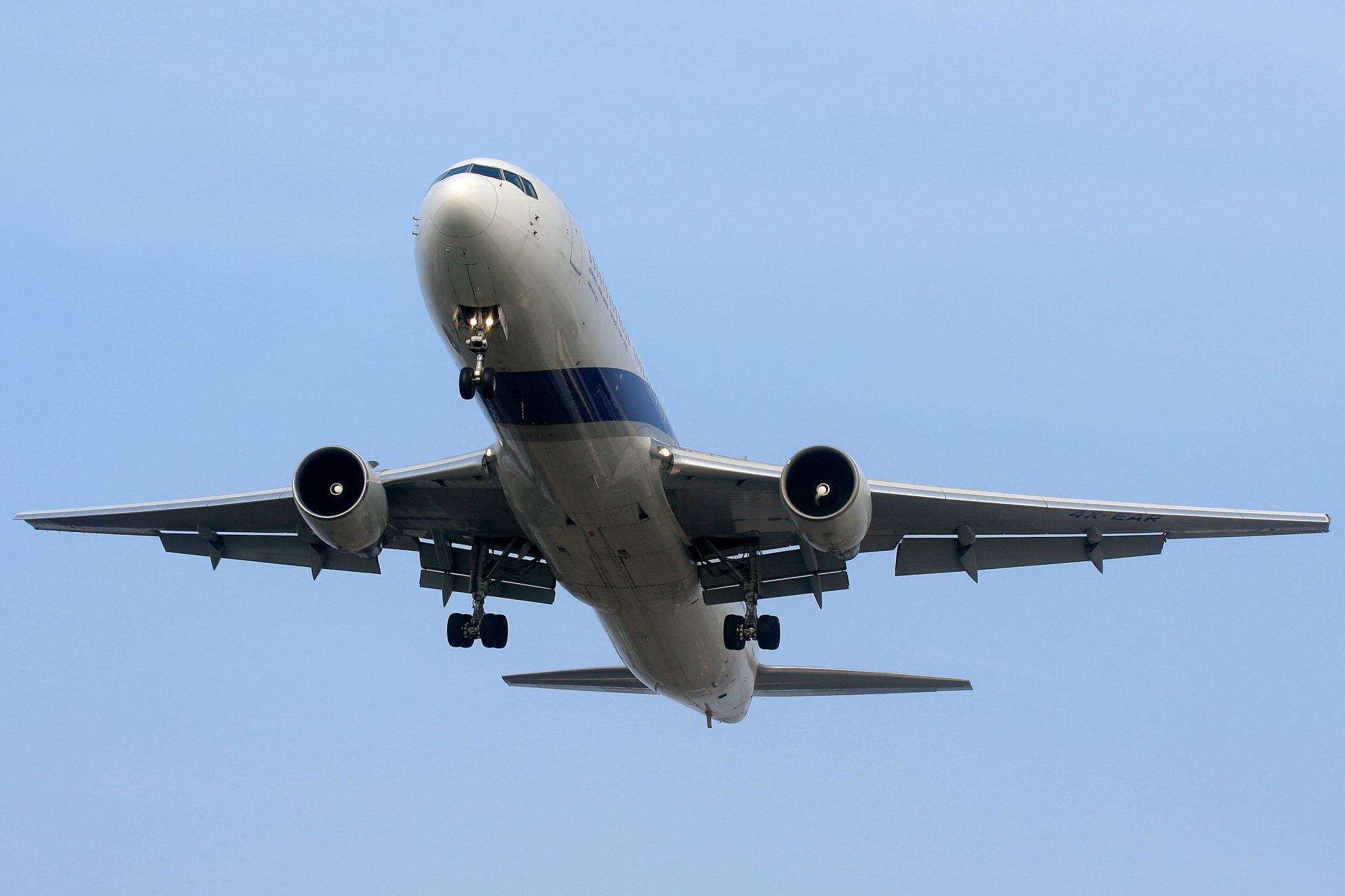 4X-EAR, El Al Israel Airlines (Aircraft » EPWA Spotting » Boeing 767-300)