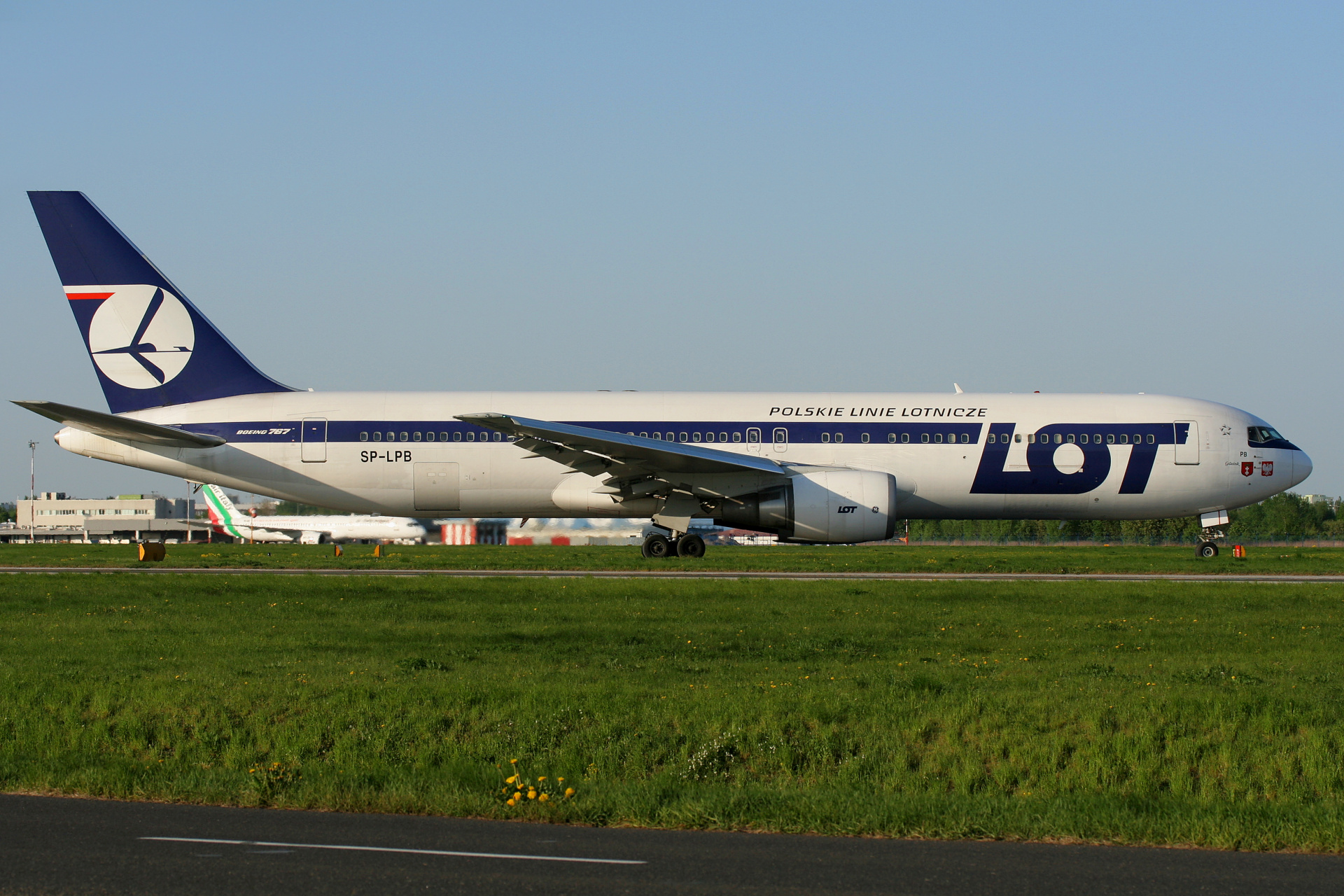 SP-LPB (Samoloty » Spotting na EPWA » Boeing 767-300 » Polskie Linie Lotnicze LOT)