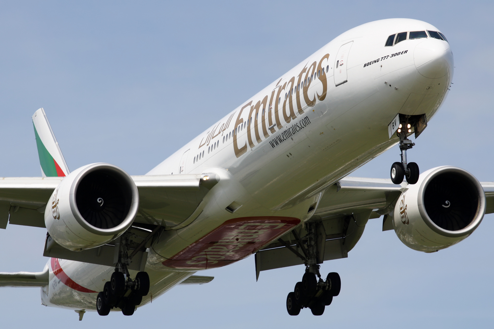 A6-EBV (Aircraft » EPWA Spotting » Boeing 777-300ER » Emirates)