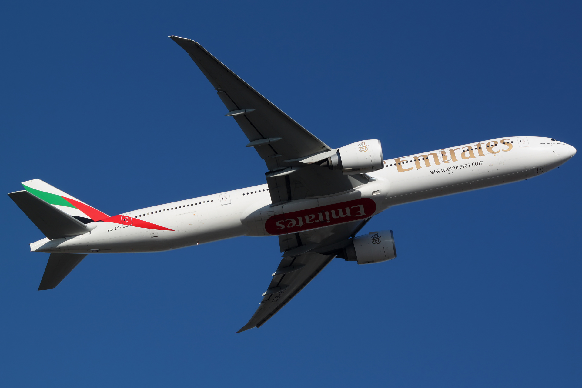 A6-EGI (Aircraft » EPWA Spotting » Boeing 777-300ER » Emirates)