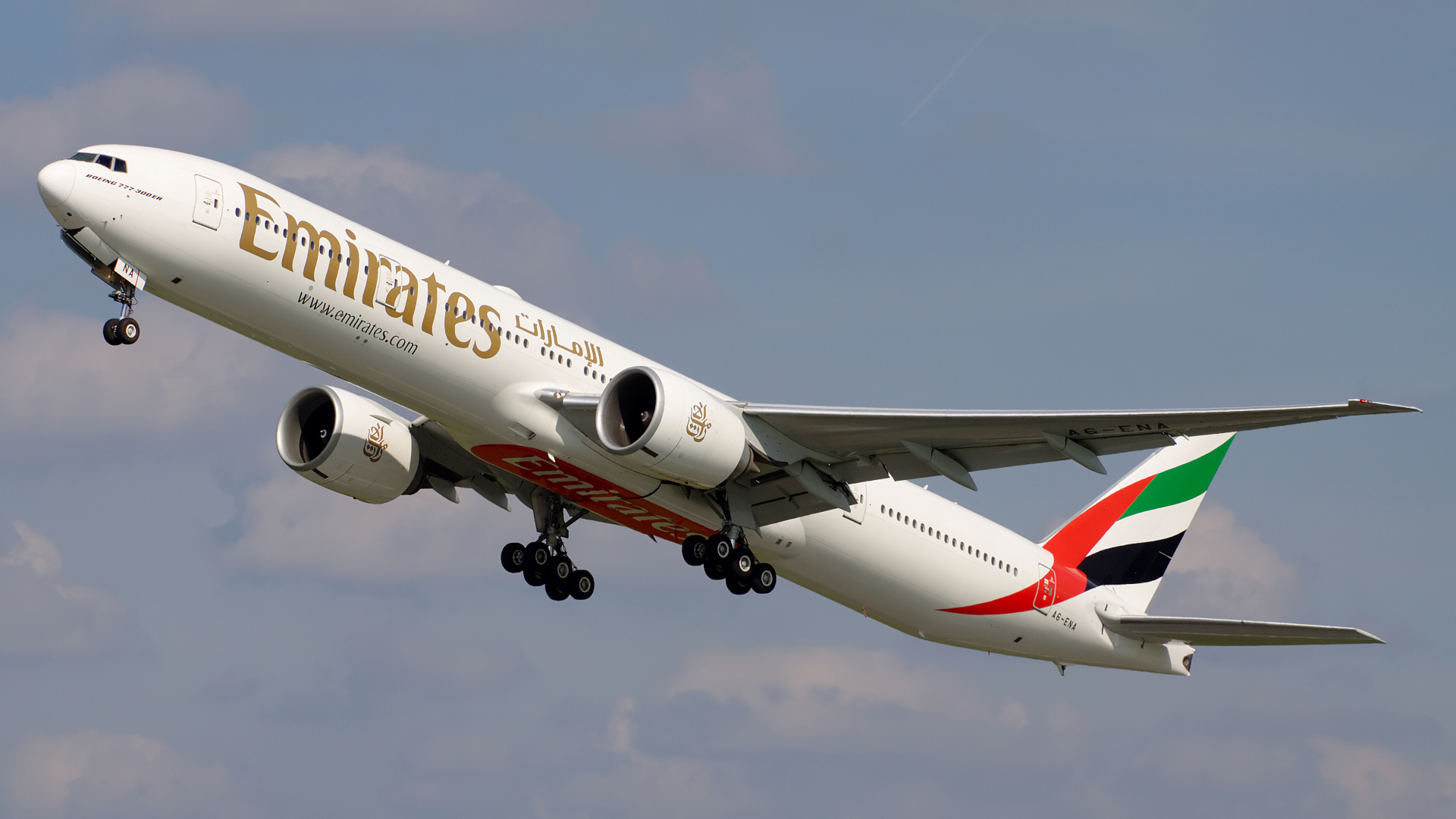 A6-ENA (Samoloty » Spotting na EPWA » Boeing 777-300ER » Emirates)