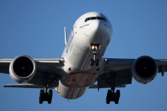 A6-EBM (Aviation » EPWA Spotting » Boeing 777-300ER » Emirates)