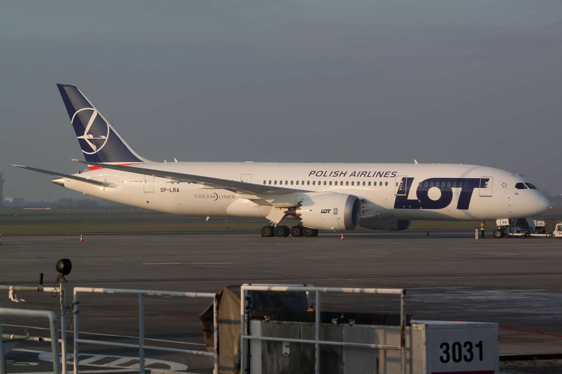 SP-LRA (Aircraft » EPWA Spotting » Boeing 787-8 Dreamliner » LOT Polish Airlines)