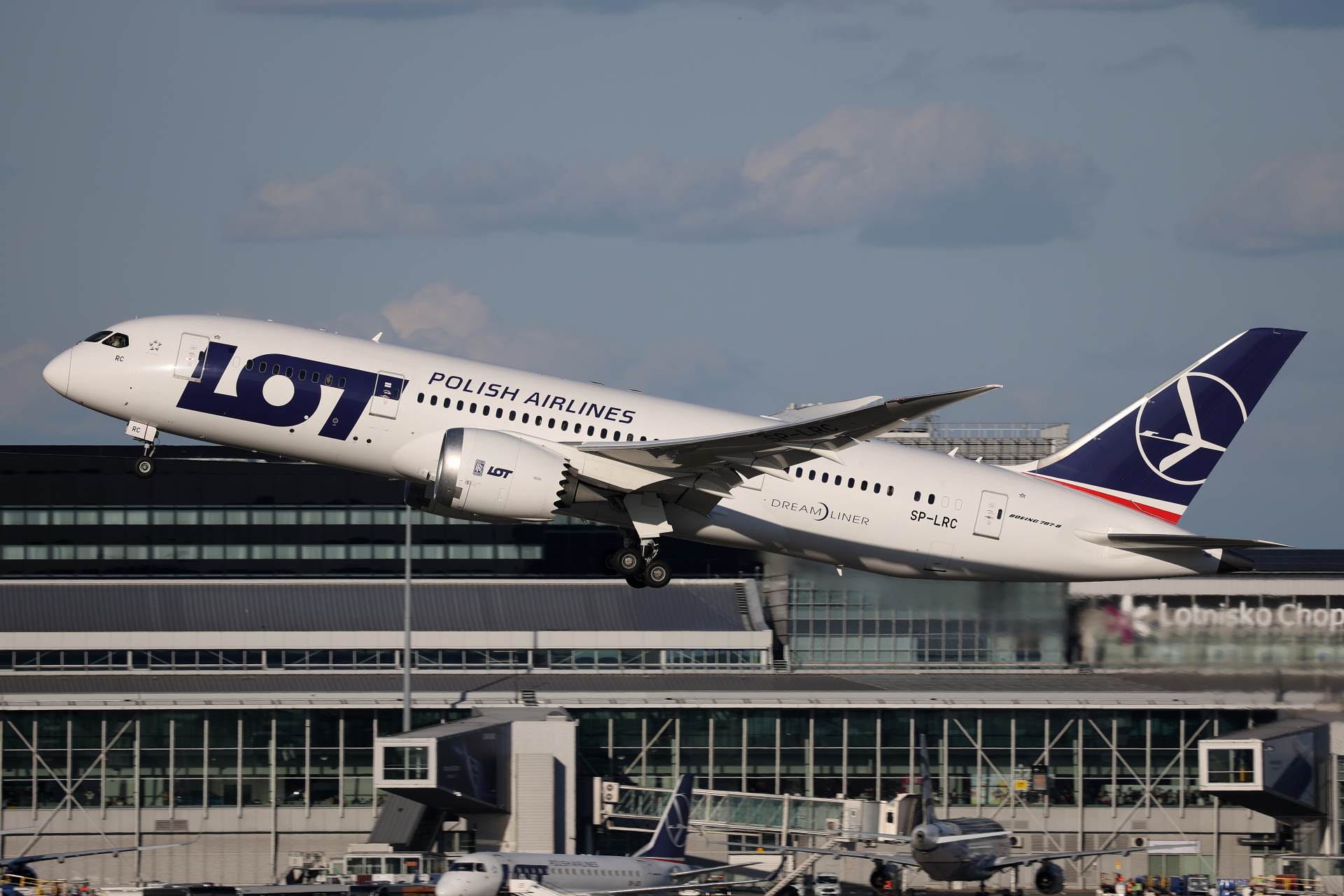 SP-LRC (Aircraft » EPWA Spotting » Boeing 787-8 Dreamliner » LOT Polish Airlines)