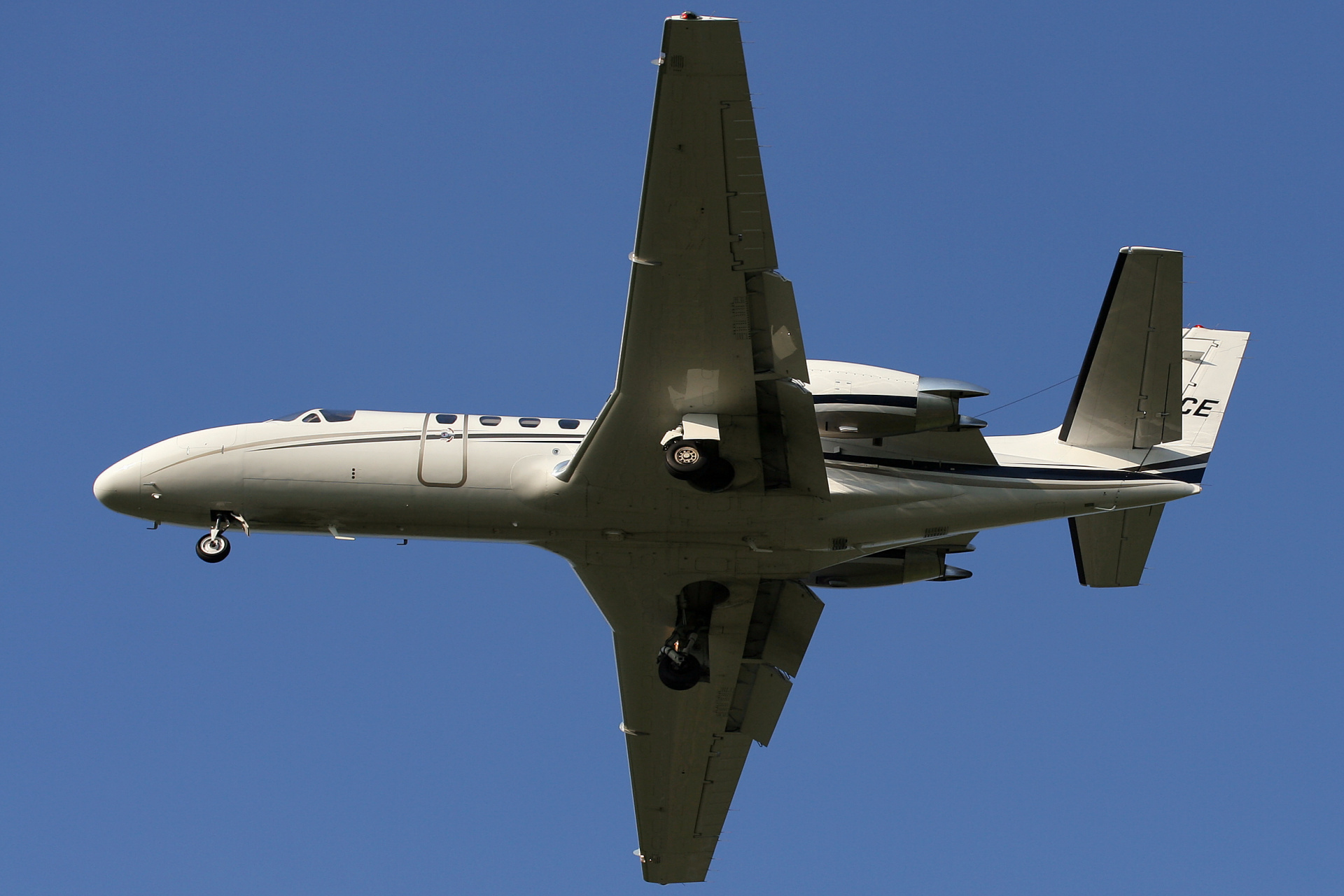 Citation Encore, N697CE, private (Aircraft » EPWA Spotting » Cessna 560 and revisions)