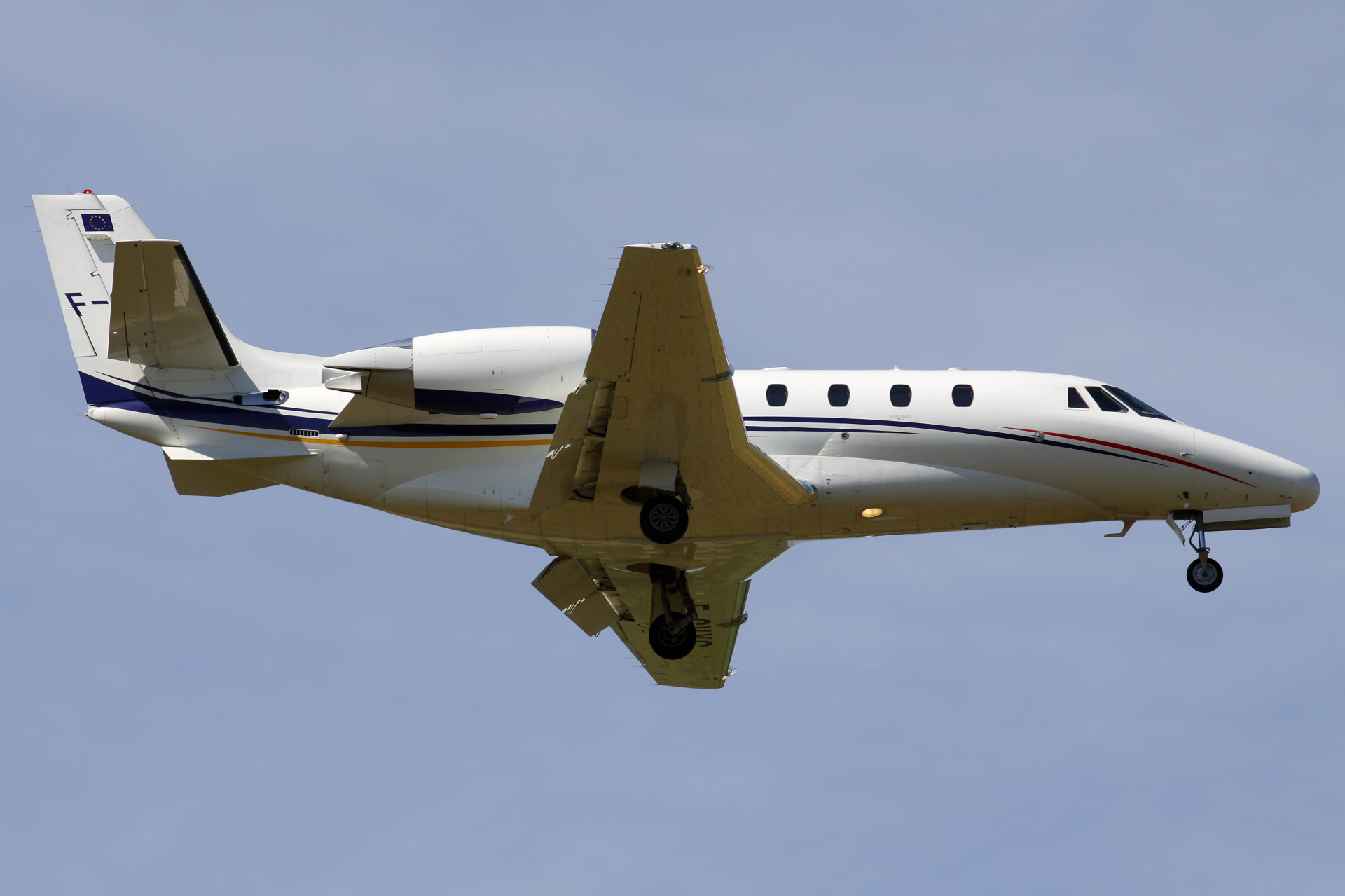 Citation XLS, F-GVYC, Lyreco SAS (Samoloty » Spotting na EPWA » Cessna 560XL)