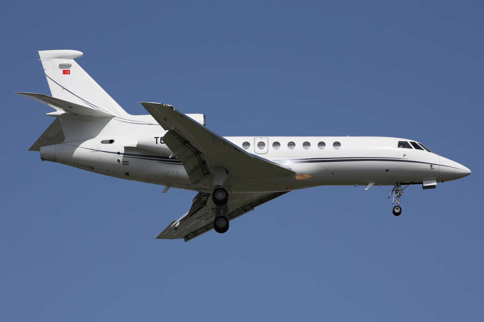 50EX, TC-VRG, Genel Havacilik (Aircraft » EPWA Spotting » Dassault Falcon 50)
