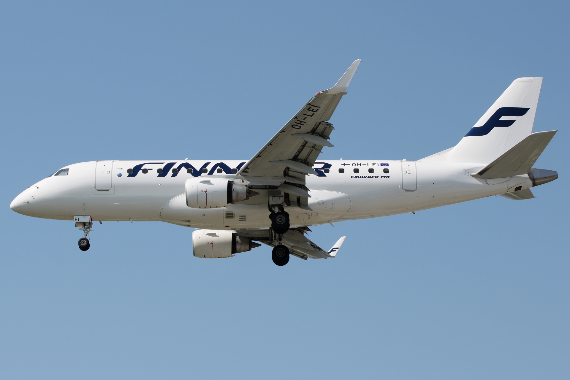 OH-LEI (nowe malowanie) (Samoloty » Spotting na EPWA » Embraer E170 » Finnair)