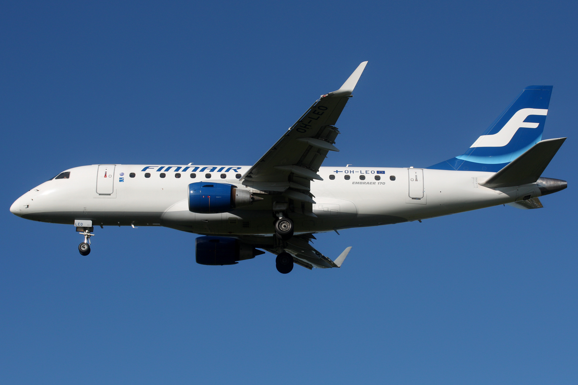 OH-LEO (Aircraft » EPWA Spotting » Embraer E170 » Finnair)