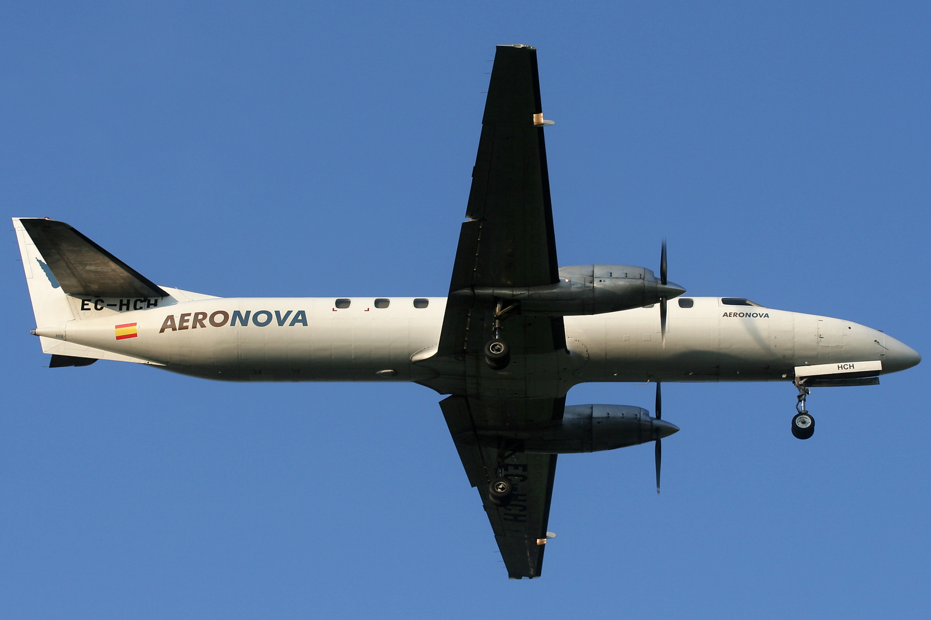SA-227AC Metro III, EC-HCH, Aeronova (Samoloty » Spotting na EPWA » Fairchild Swearingen SA-227 Metro)