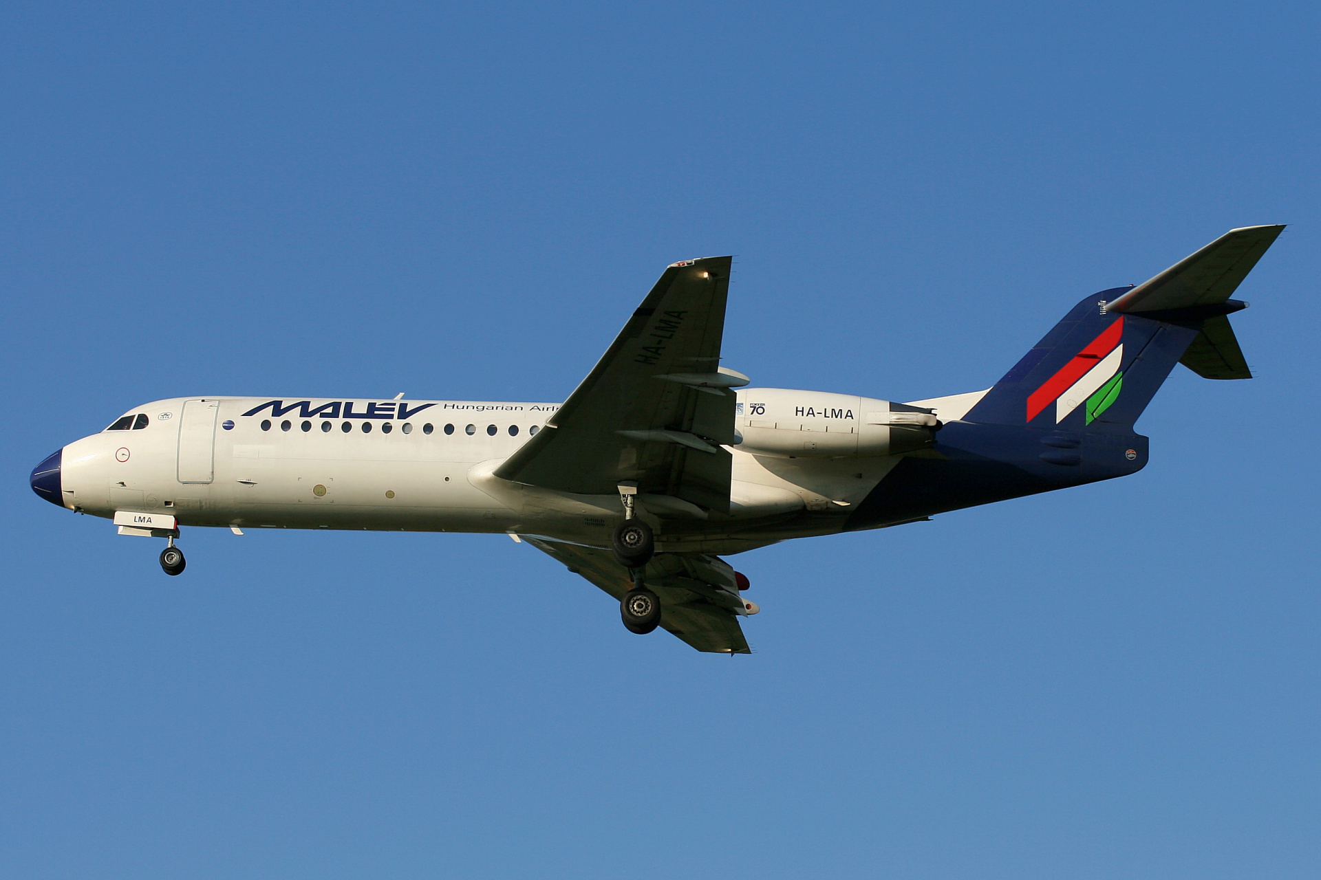 HA-LMA, Malév Hungarian Airlines (Aircraft » EPWA Spotting » Fokker  70)