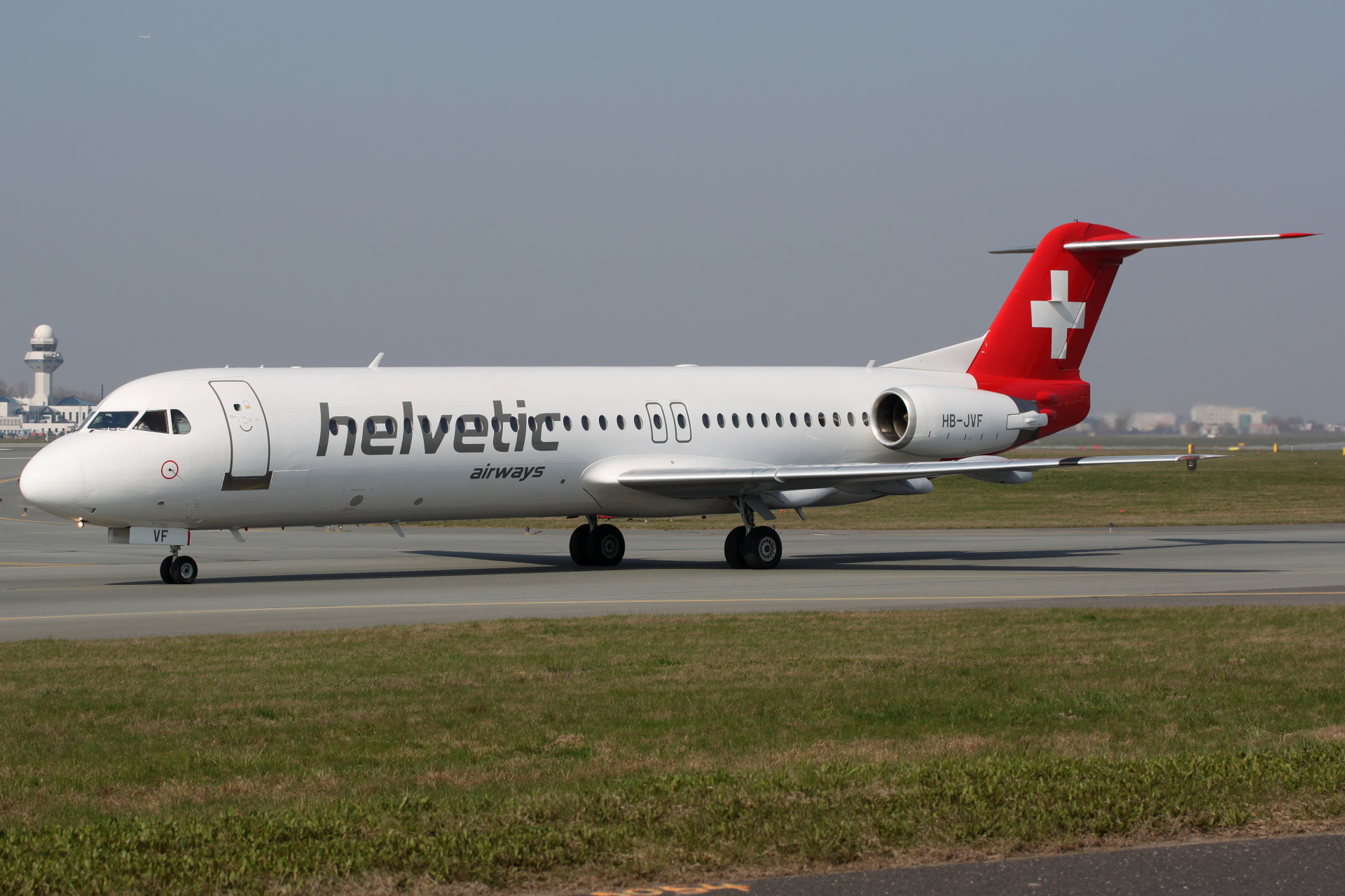 HB-JVF (Aircraft » EPWA Spotting » Fokker 100 » Helvetic Airways)