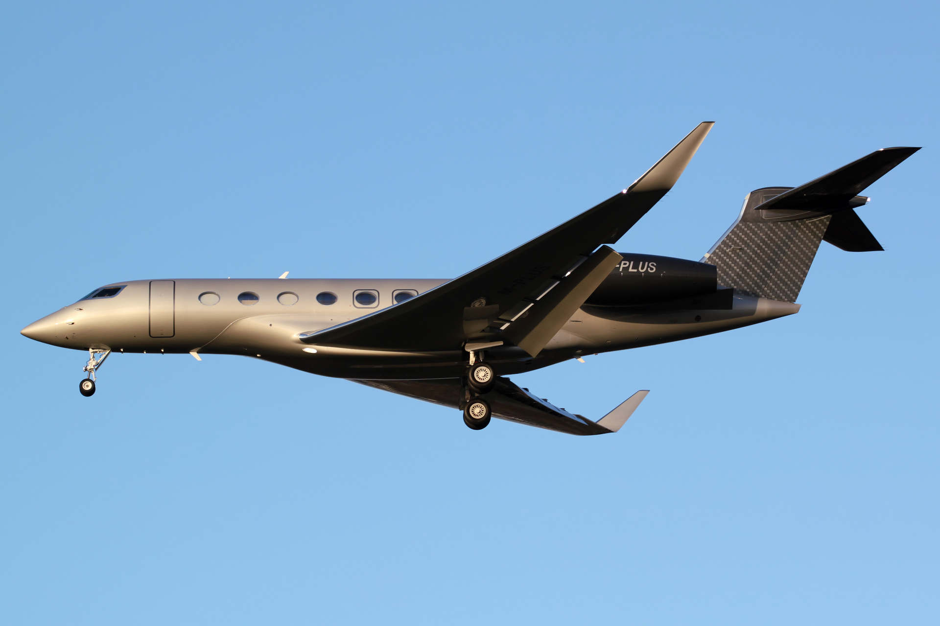 M-PLUS, Jet Story (Aircraft » EPWA Spotting » Gulfstream G650)