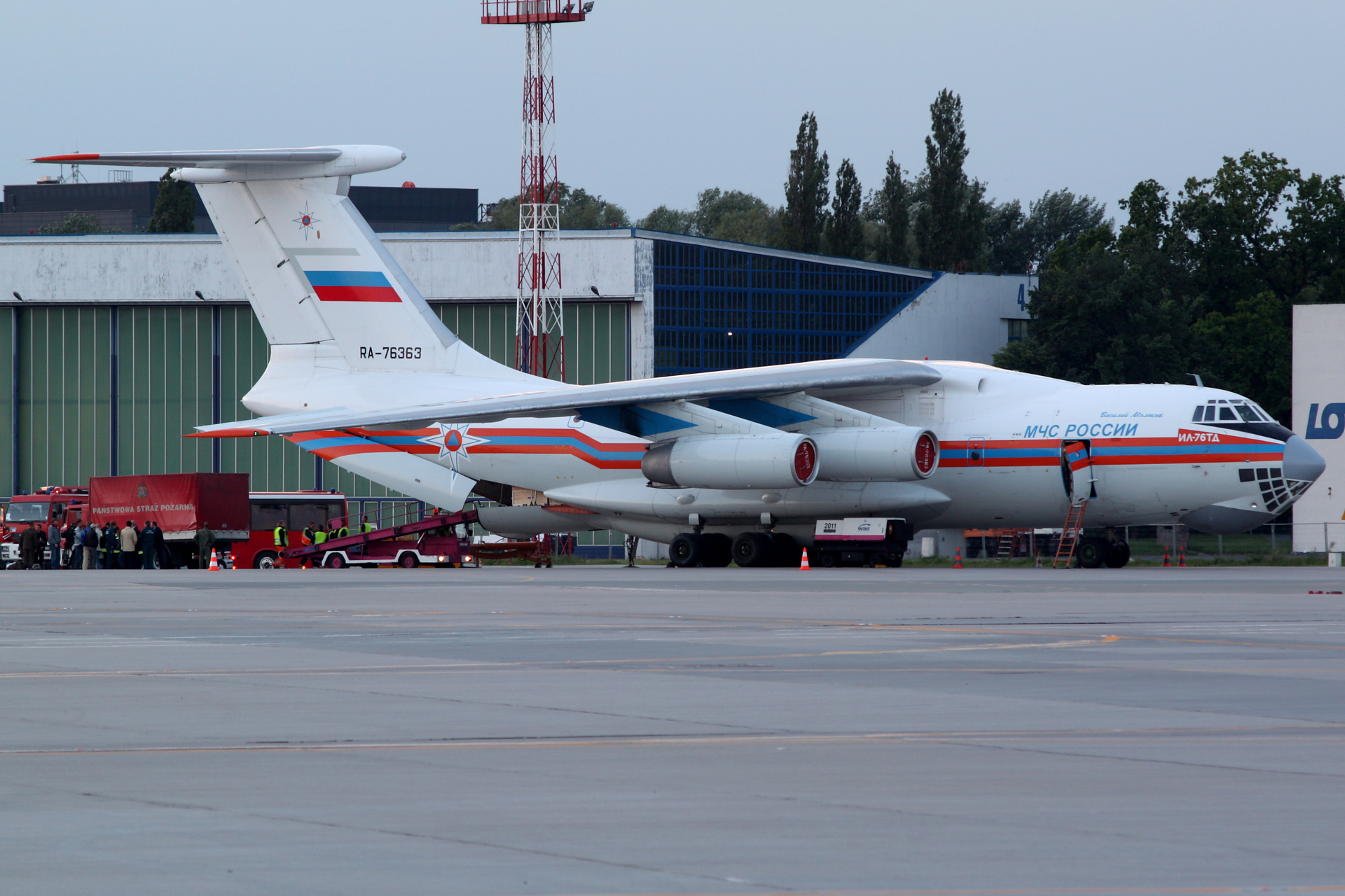 Il-76TD, RA-76363, Russia Ministry for Emergency Situations (Samoloty » Spotting na EPWA » Iliuszyn Ił-76)