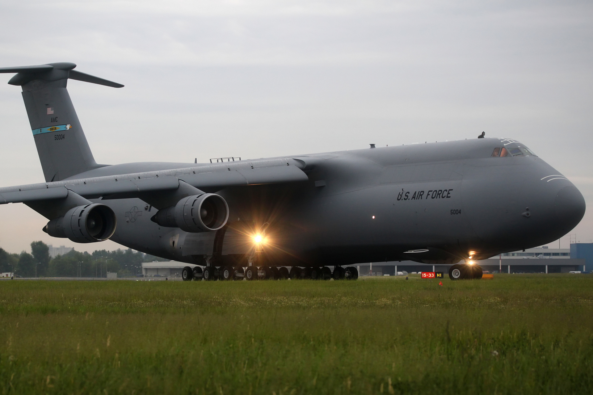 85-0004, Siły Powietrzne Stanów Zjednoczonych (Samoloty » Spotting na EPWA » Lockheed C-5B Galaxy)