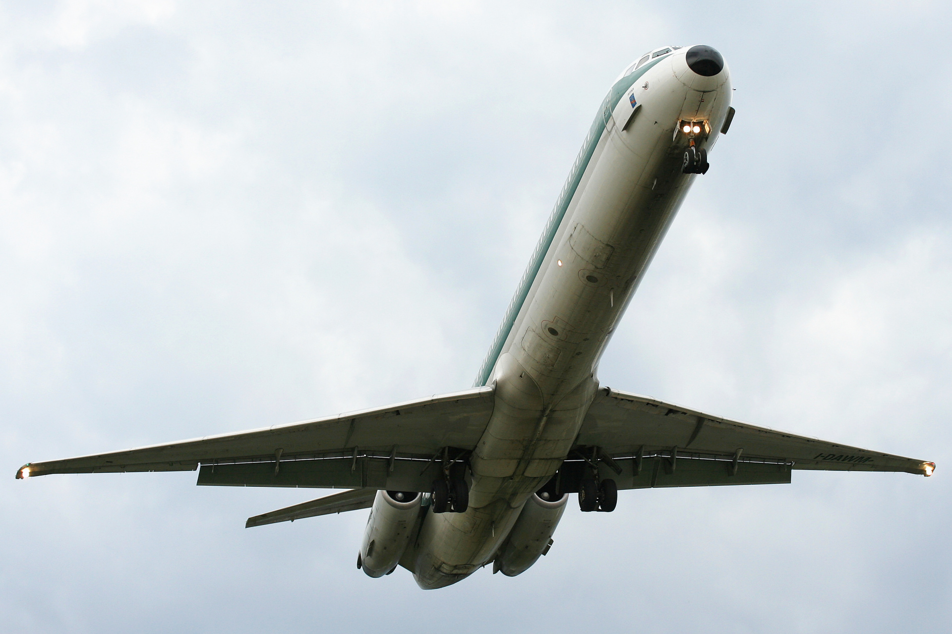 I-DAWM, Alitalia (Aircraft » EPWA Spotting » McDonnell Douglas MD-82)