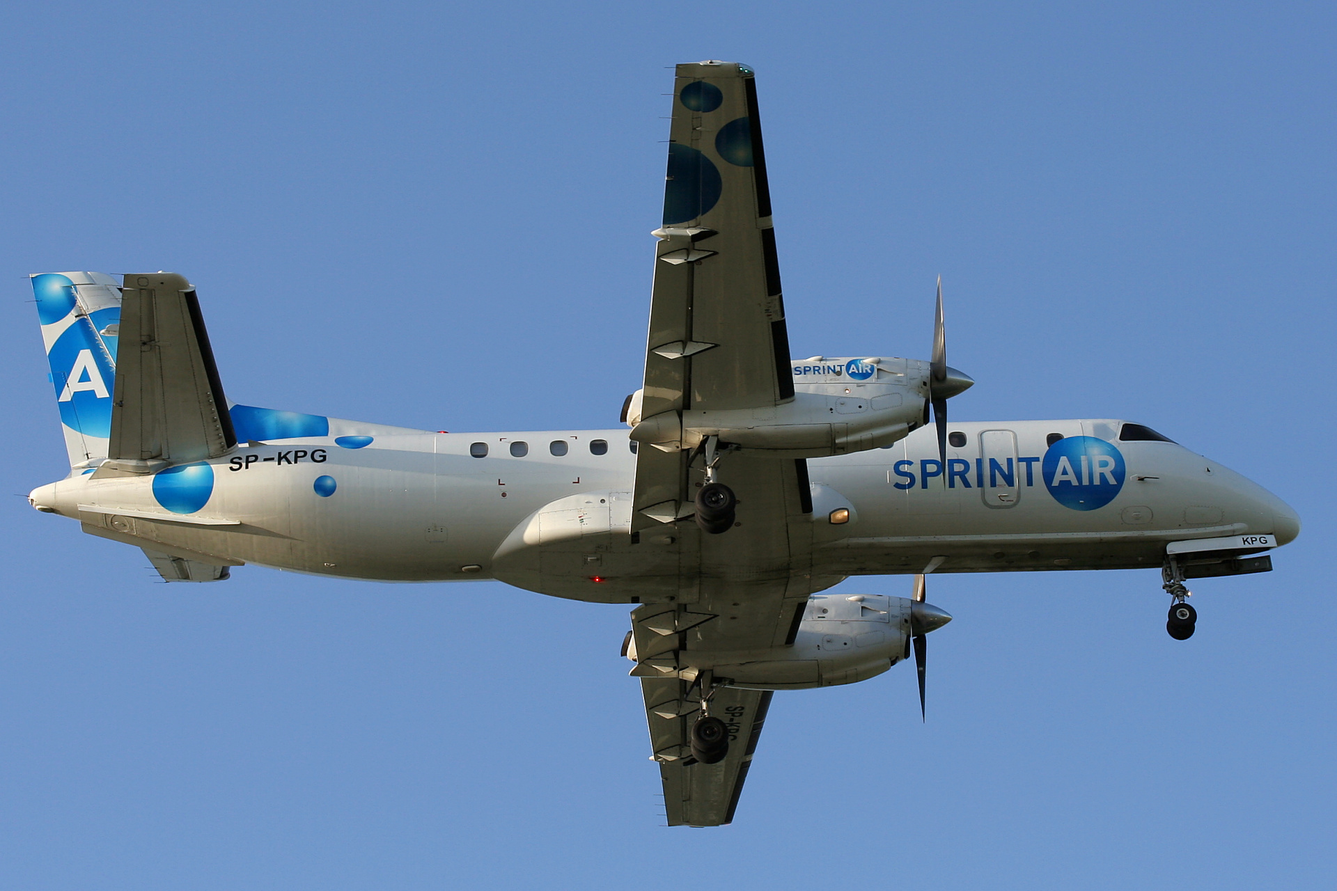 QC, SP-KPG (Samoloty » Spotting na EPWA » Saab 340 » 340A » SprintAir)