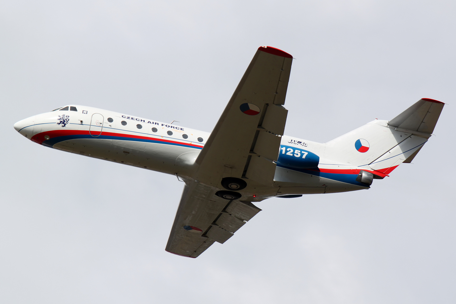 1257, Czeskie Siły Powietrzne (Samoloty » Spotting na EPWA » Jakowlew Jak-40)