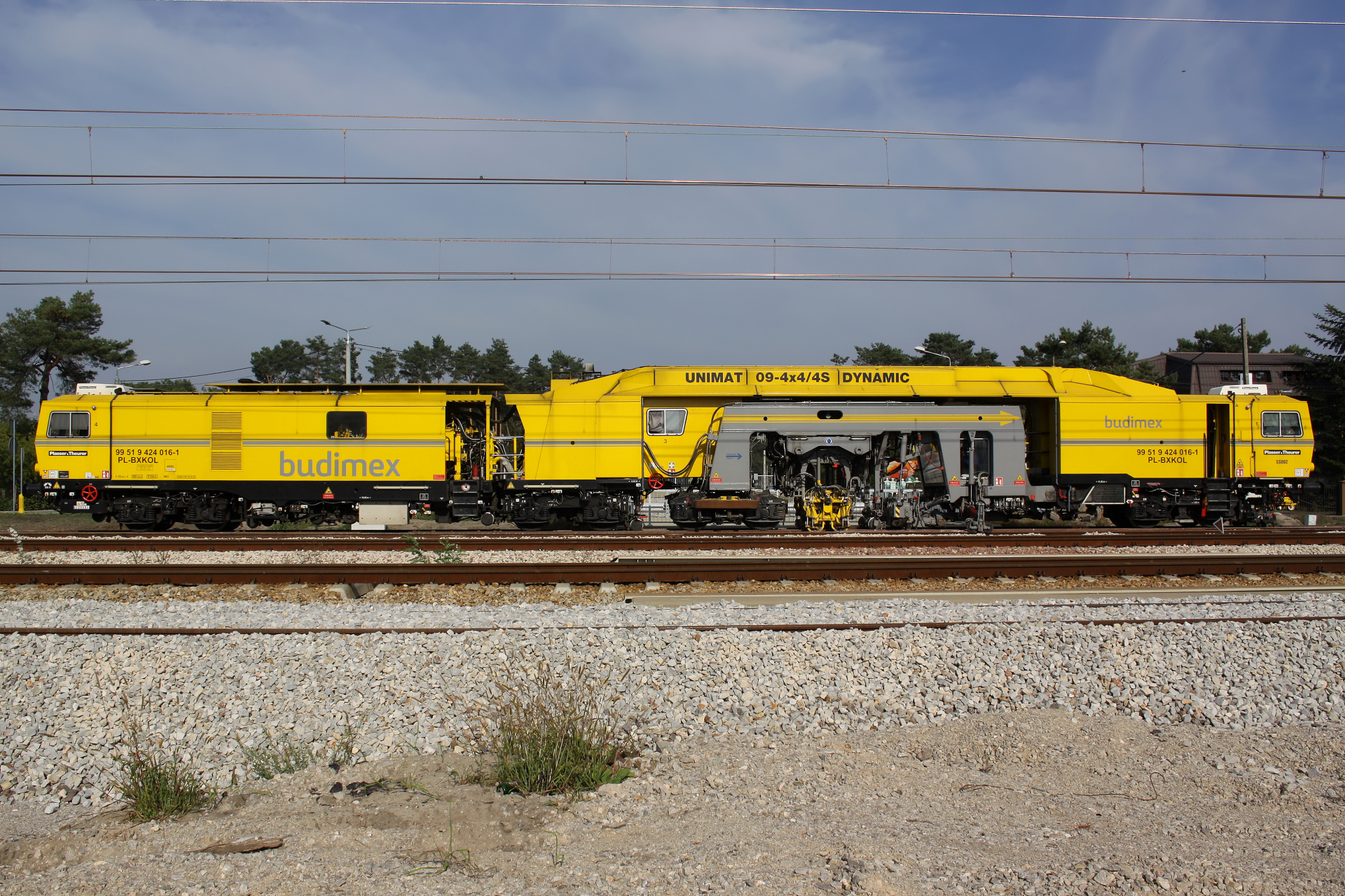 Plasser & Theurer Unimat 09-4x4/4S Dynamic SS002 (Vehicles » Trains and Locomotives » Maintenance)