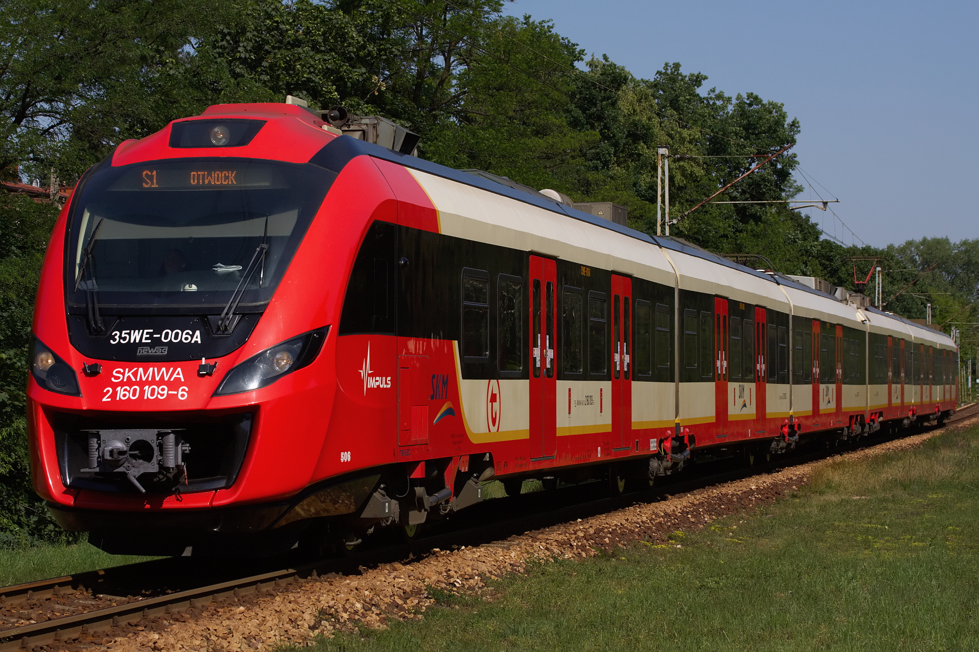 35WE-006 (Vehicles » Trains and Locomotives » Newag Impuls » SKM Warszawa)