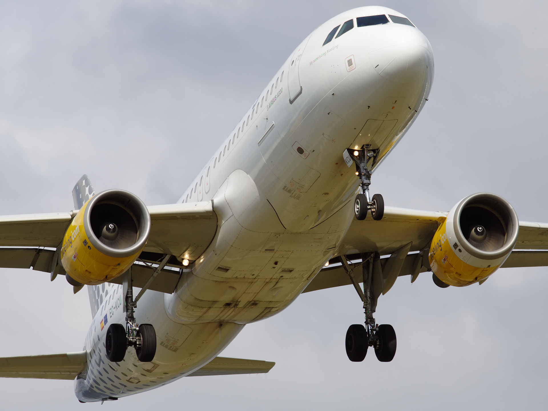 EC-KCU, Vueling Airlines (Samoloty » Spotting w Kopenhadze Kastrup » Airbus A320-200)
