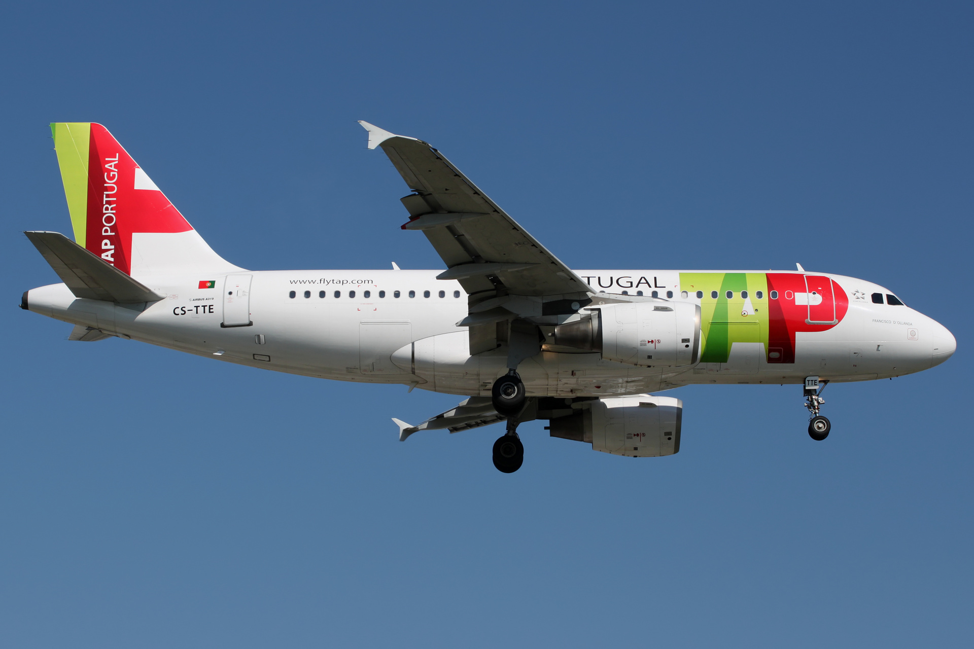 CS-TTE (Aircraft » EPWA Spotting » Airbus A319-100 » TAP Air Portugal)