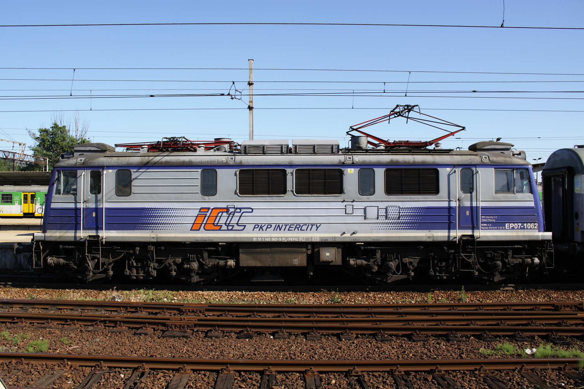 EP07-1062 (Vehicles » Trains and Locomotives » HCP 303E » PKP Intercity)