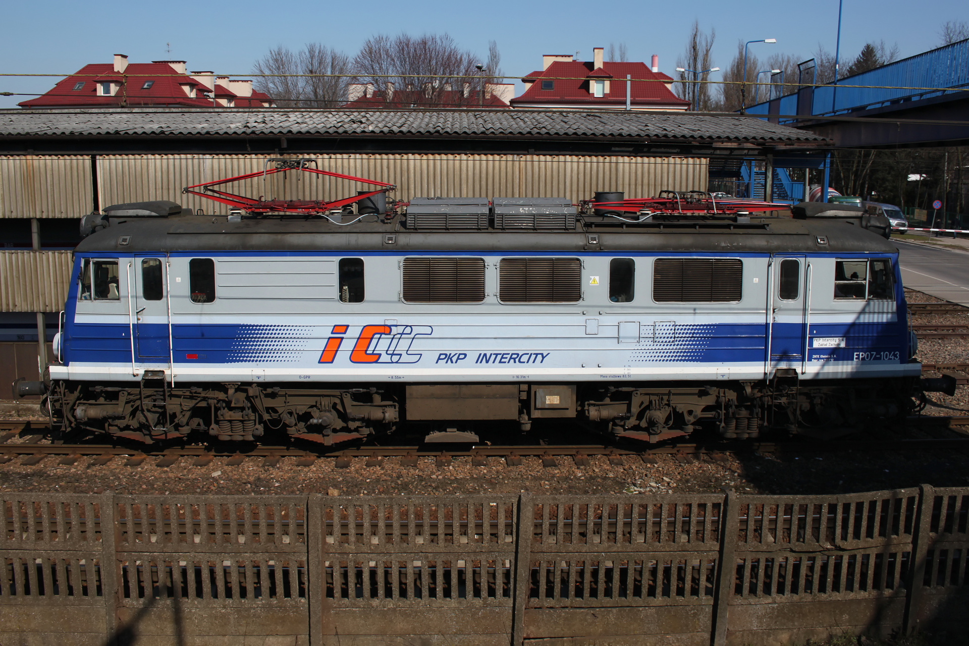 EP07-1043 (Vehicles » Trains and Locomotives » HCP 303E » PKP Intercity)