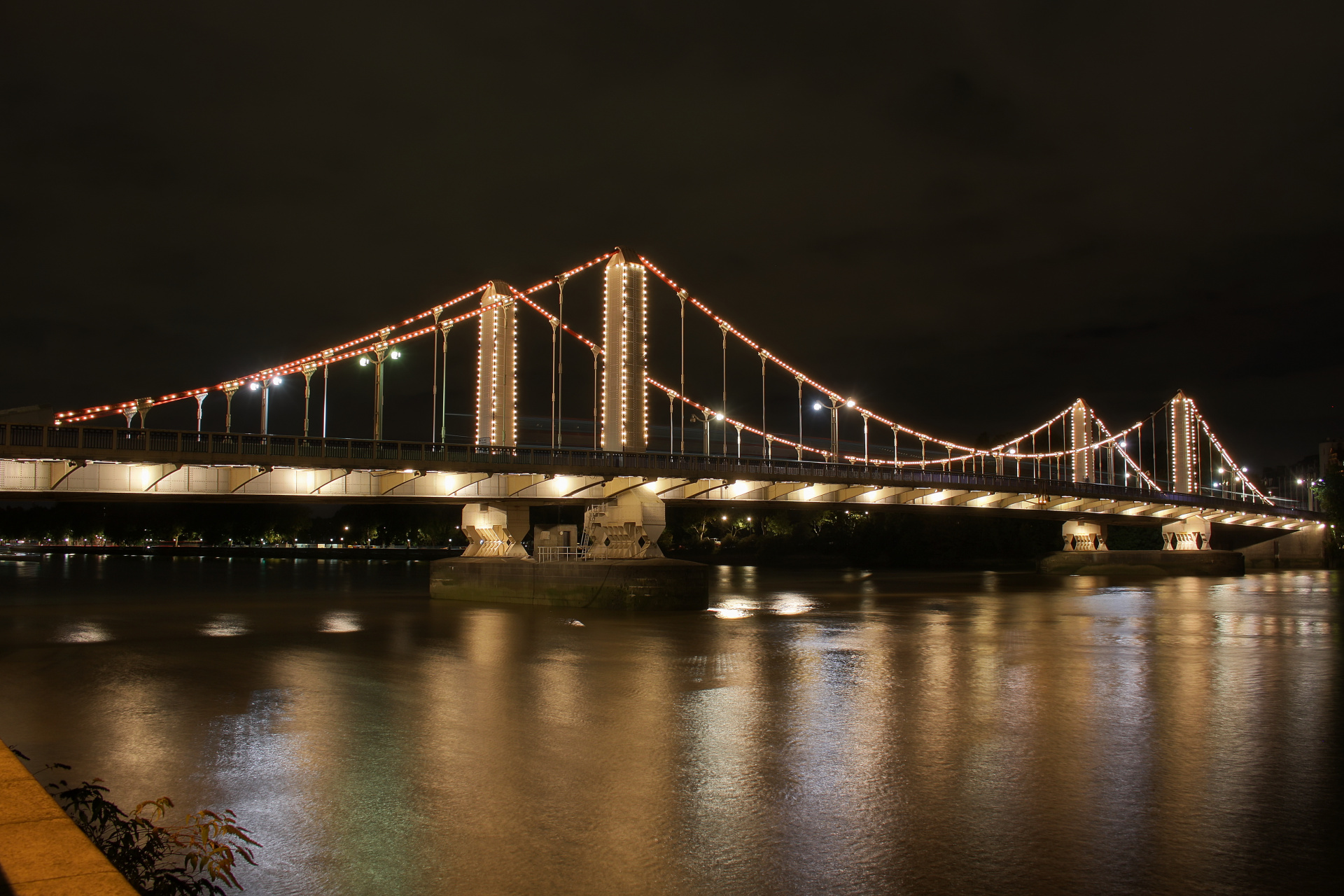 Chelsea Bridge (Podróże » Londyn » Londyn w nocy)