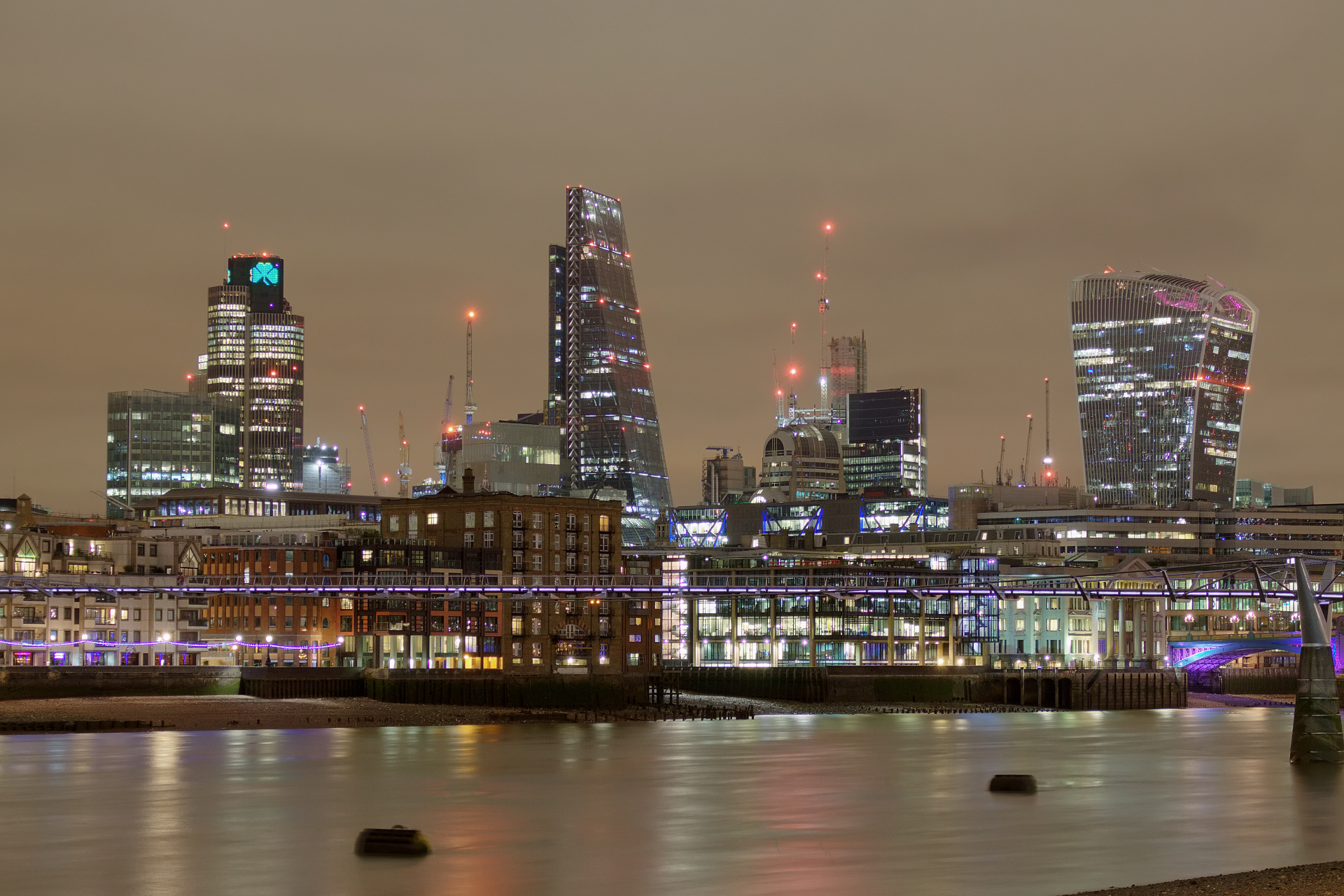 The City Of London (Podróże » Londyn » Londyn w nocy)