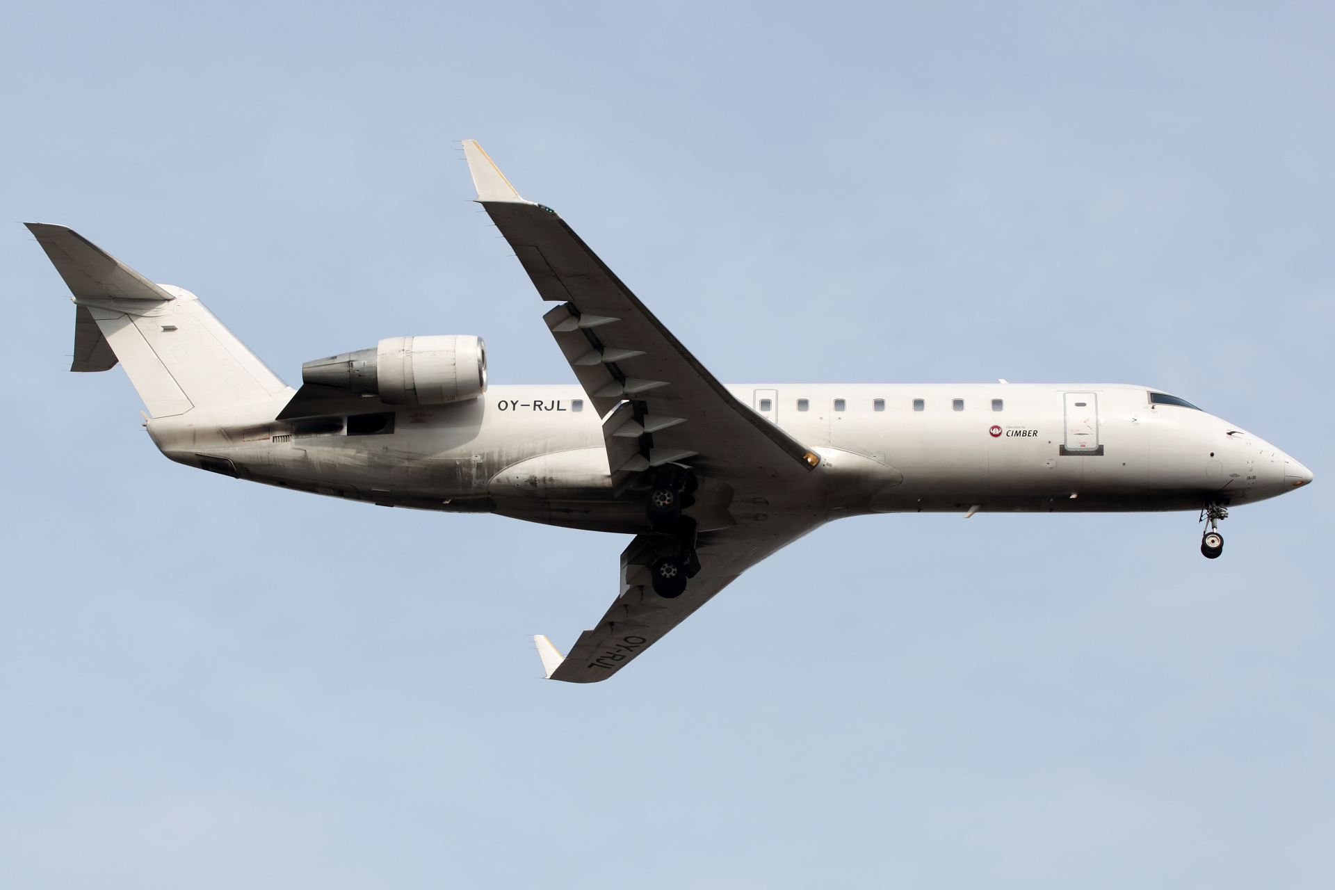 OY-RJL (Aircraft » EPWA Spotting » Bombardier CL-600 Regional Jet » CRJ-200 » Cimber Air)