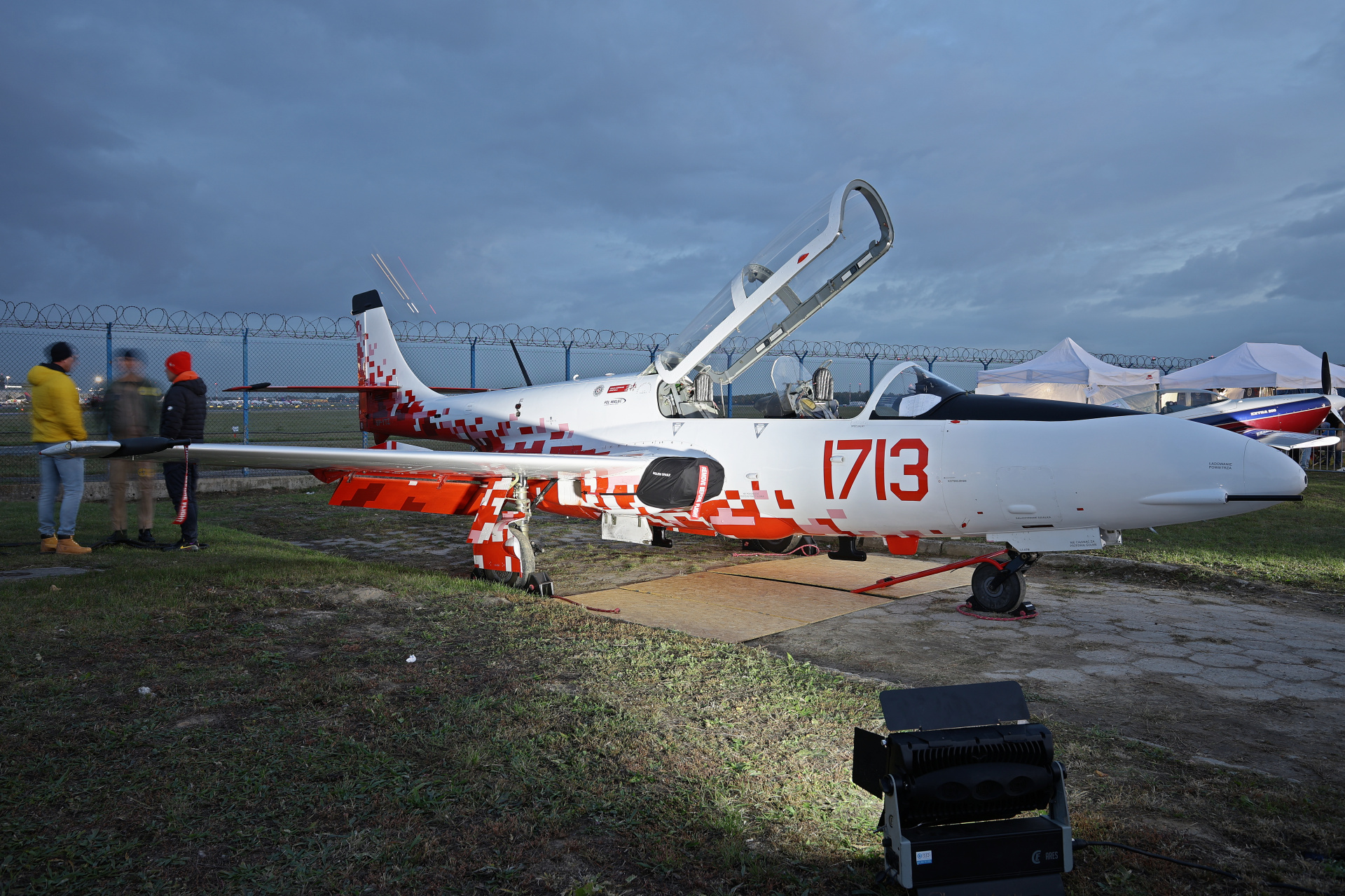 PZL Mielec TS-11 Iskra bis B, SP-YTZ, White-Red Wings Foundation (Aircraft » Institute of Aviation)