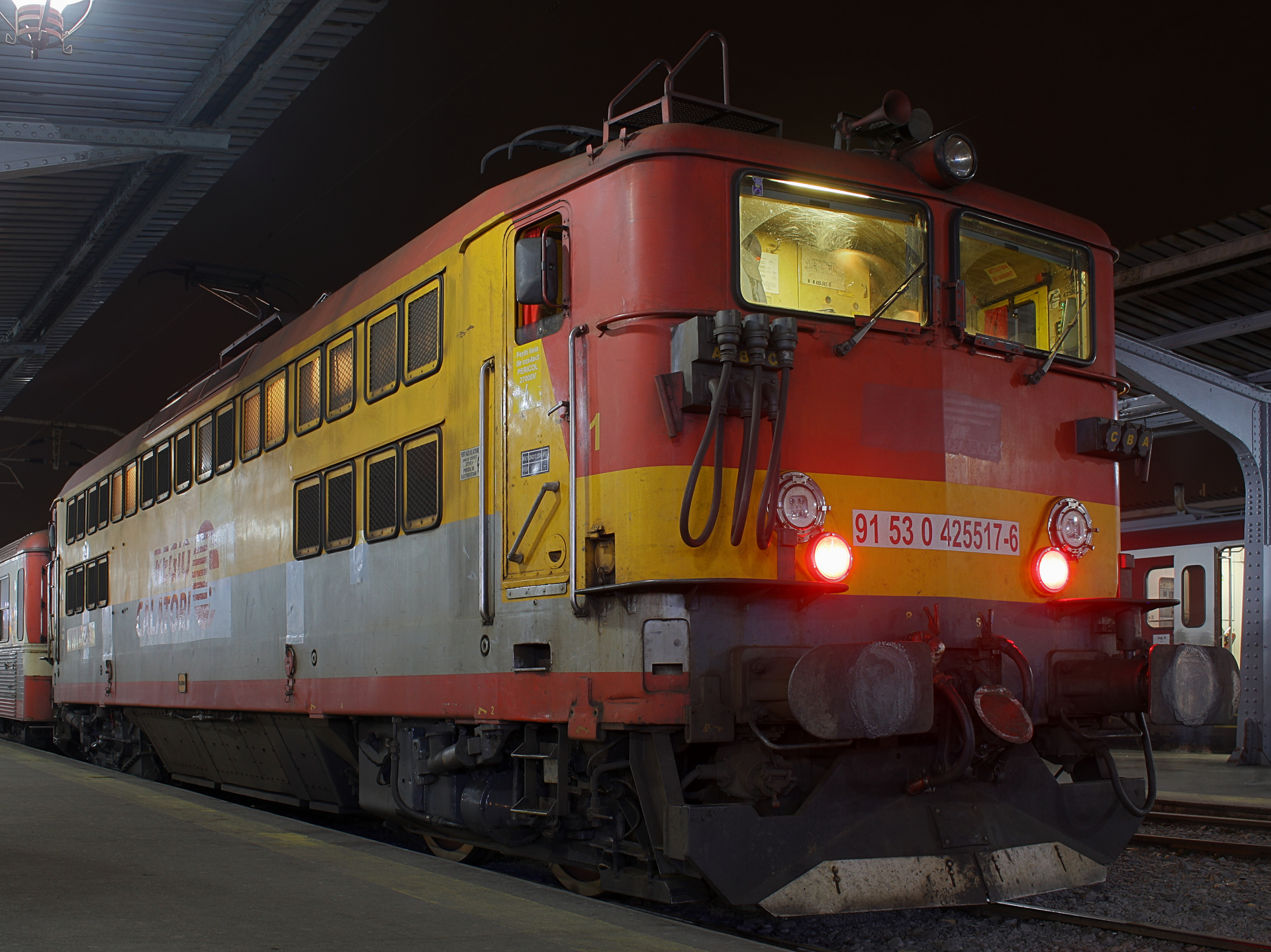 Alstom BB 25500 517-6 (Travels » Bucharest » Trains and Locomotives)