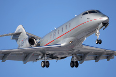 9H-VCD, VistaJet (Aviation » EPWA Spotting » Bombardier BD-100 Challenger 300 » Challenger 350)