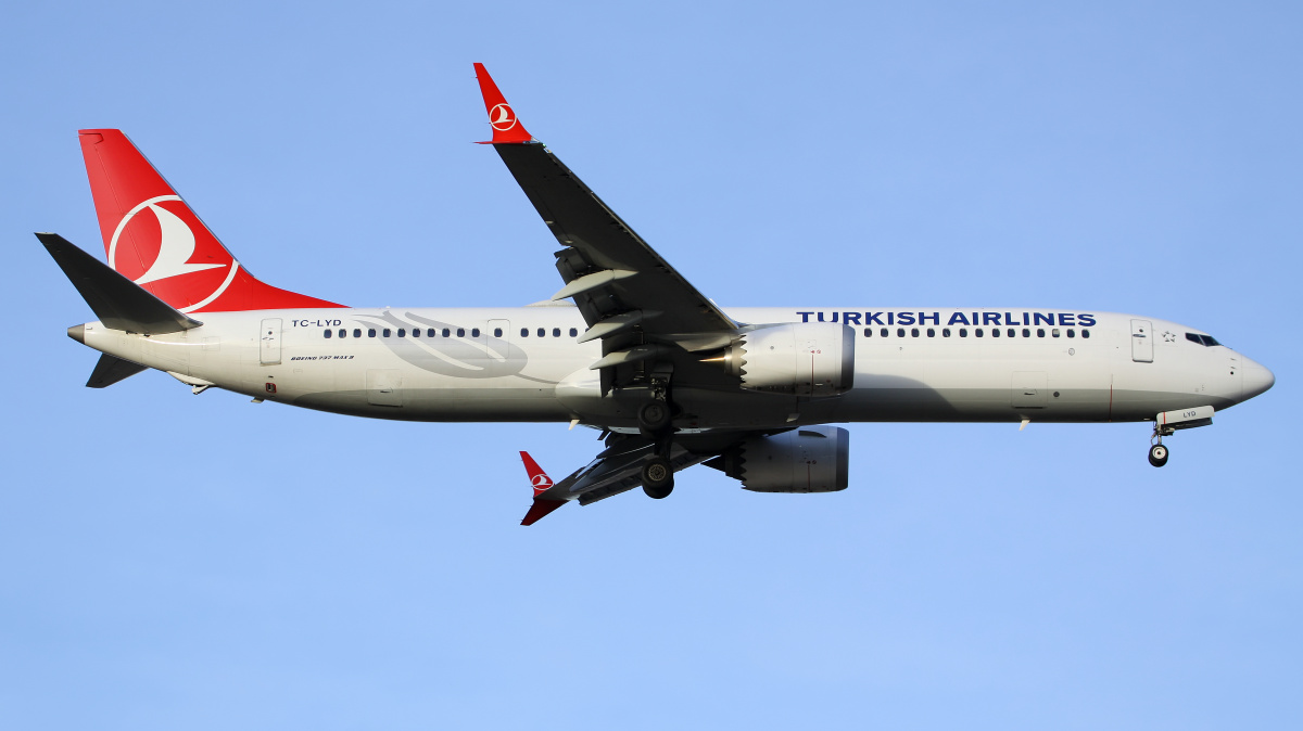Boeing 737-9 MAX, TC-LYD, THY Turkish Airlines