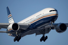 EC-OJL (Aviation » EPWA Spotting » Boeing 777-200 and 200ER » Privilege Style)