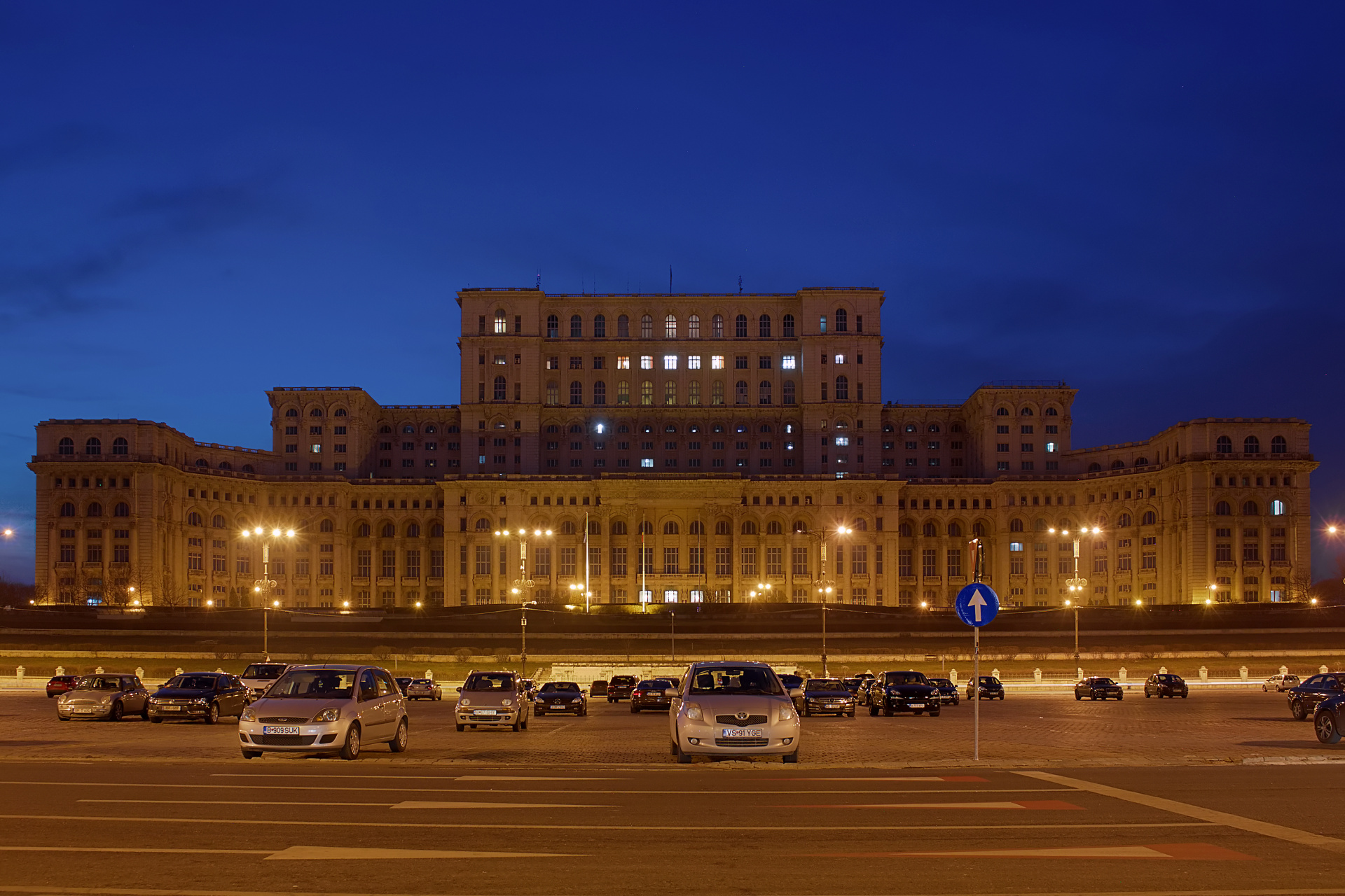 Palatul Parlamentului - The Palace of the Parliament (Travels » Bucharest)