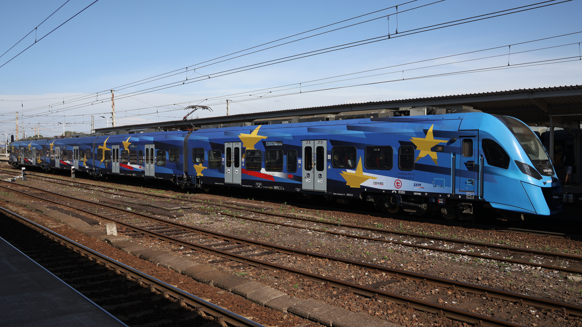 31WEba-001 ("The European" wrap) (Vehicles » Trains and Locomotives » Newag Impuls 2, SKM Warszawa)