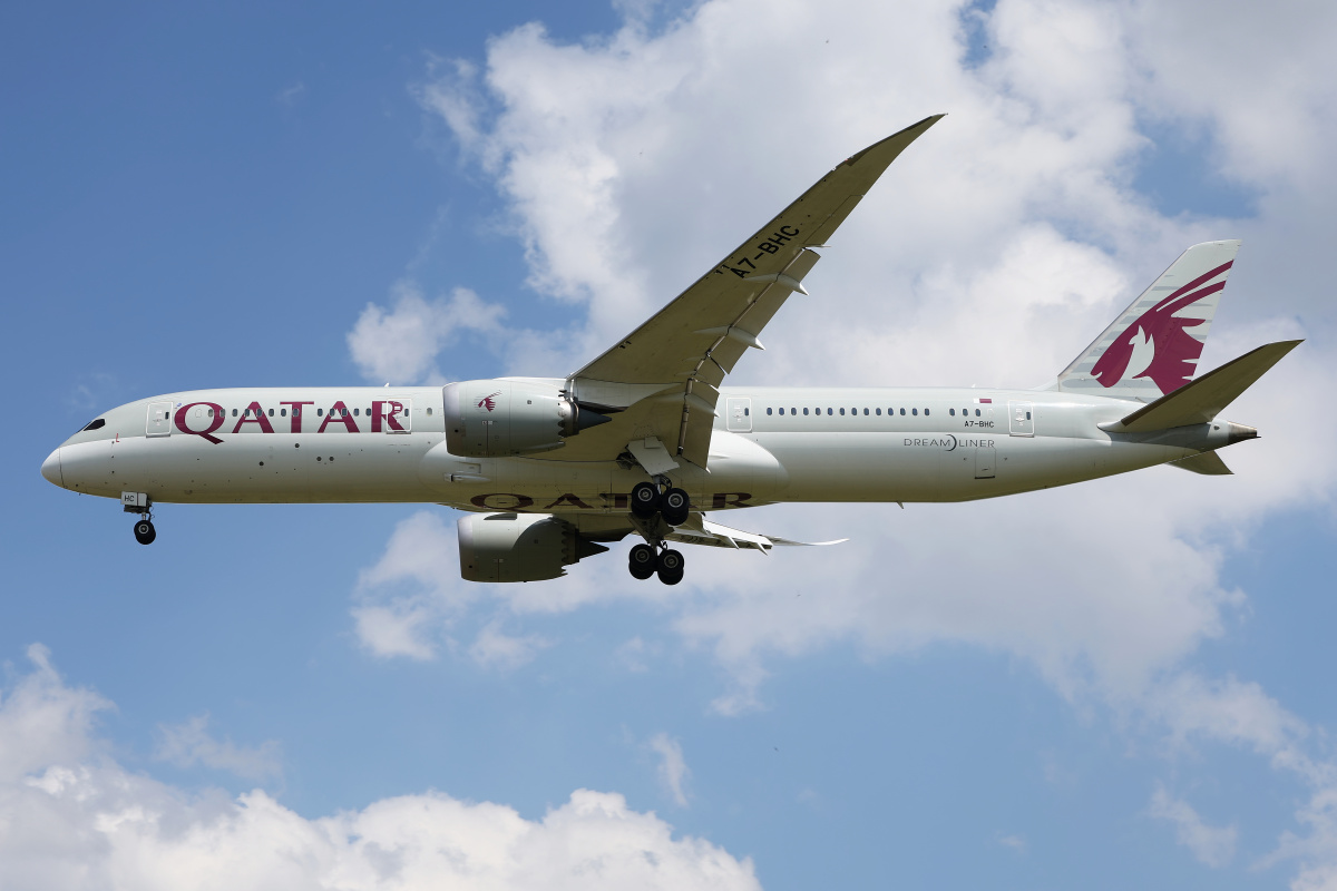 A7-BHC (Aircraft » EPWA Spotting » Boeing 787-9 Dreamliner » Qatar Airways)