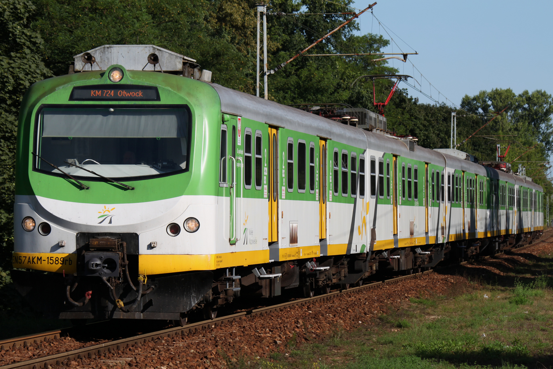 EN57AKM-1589 (Vehicles » Trains and Locomotives » Pafawag 5B/6B EN57 and revisions)